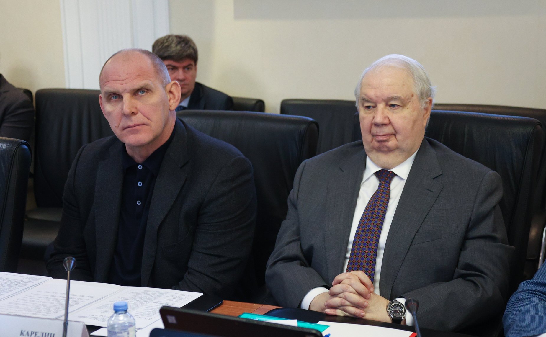 Круглый стол Комитета СФ по международным делам совместно с Комитетом СФ по обороне и безопасности