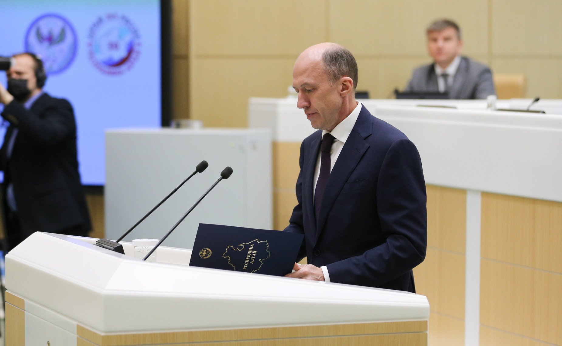 Глава Республики Алтай Олег Хорохордин