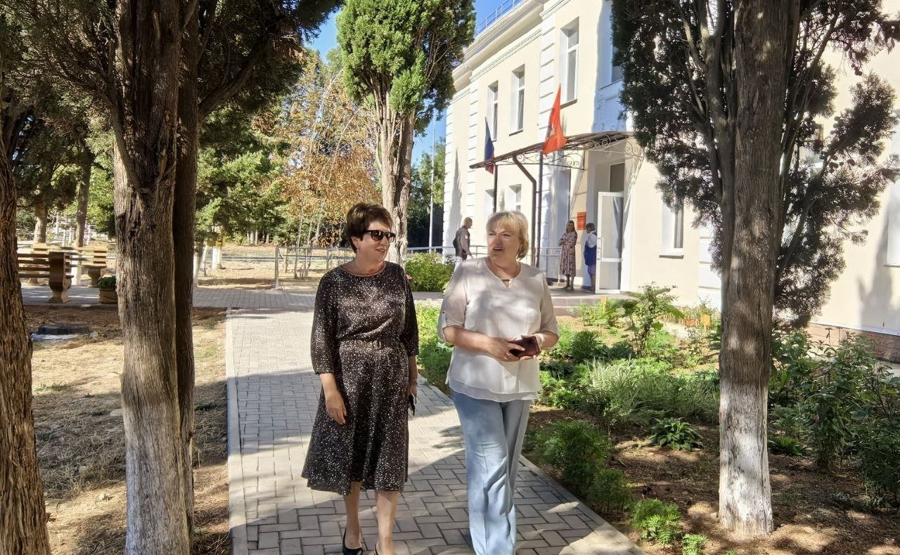 Екатерина Алтабаева посетила среднюю общеобразовательную школе № 47 им. М.П. Ситко