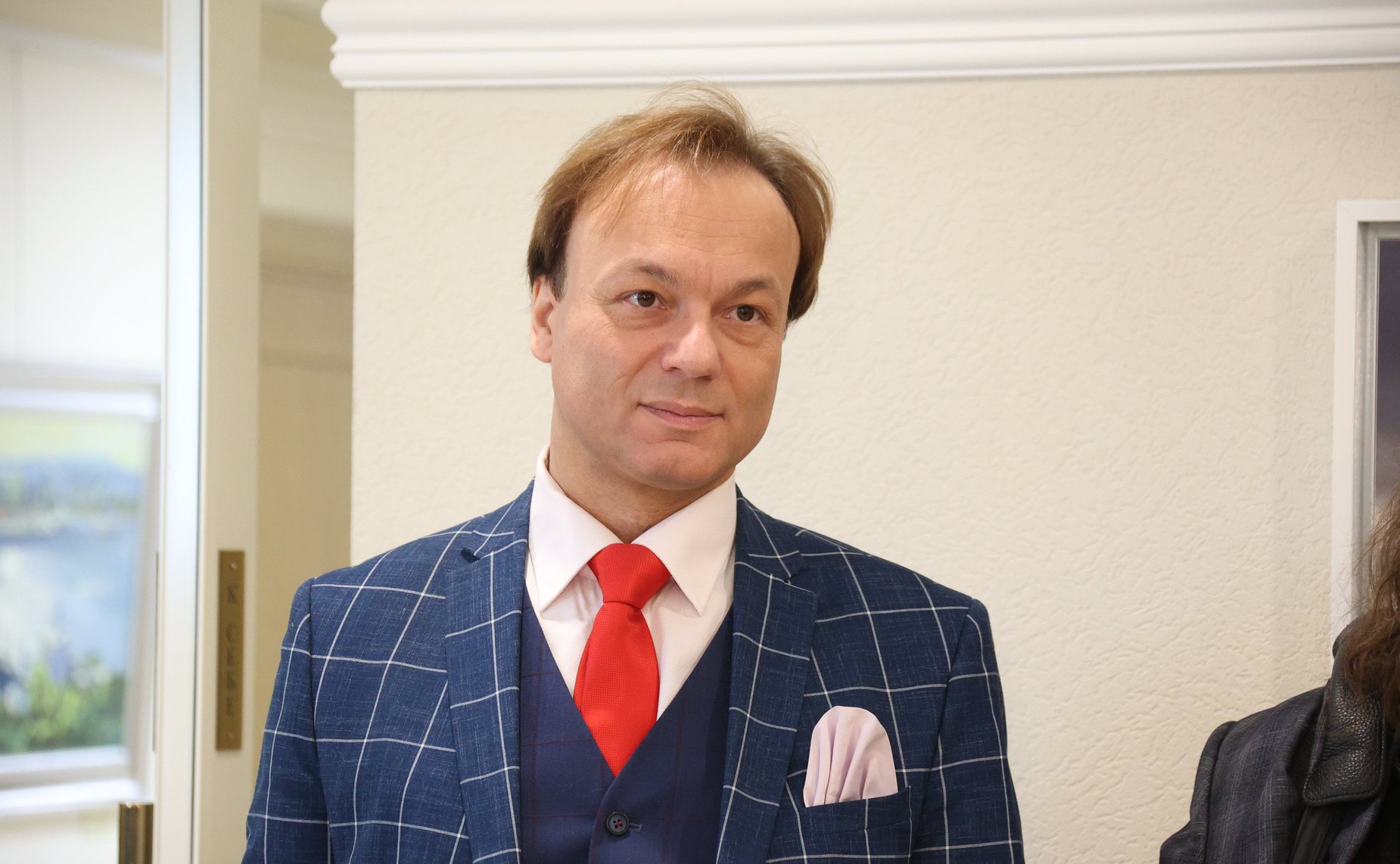 Церемония открытия выставки живописи А. Буртасенкова «Под Русским небом Крыма»