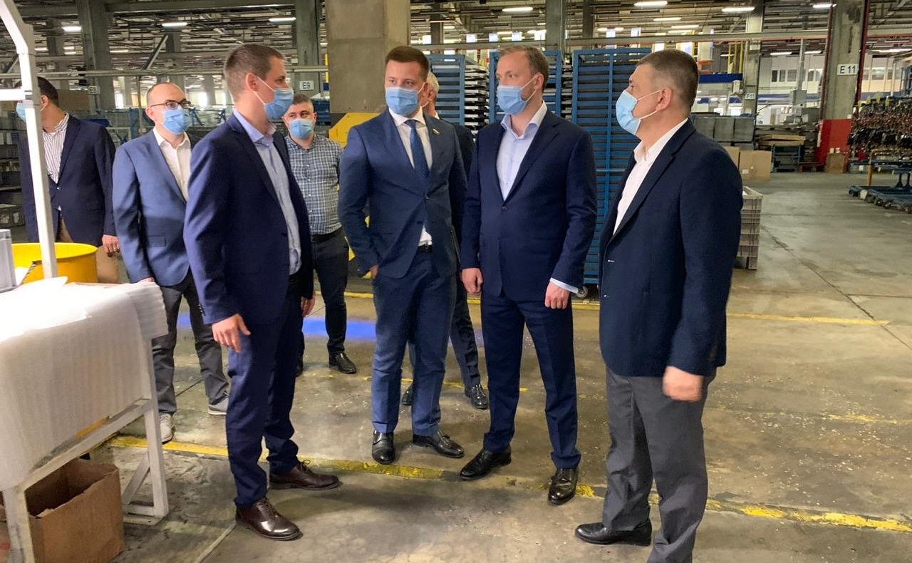 А. Пронюшкин посетил рабочие предприятия Владимирской области