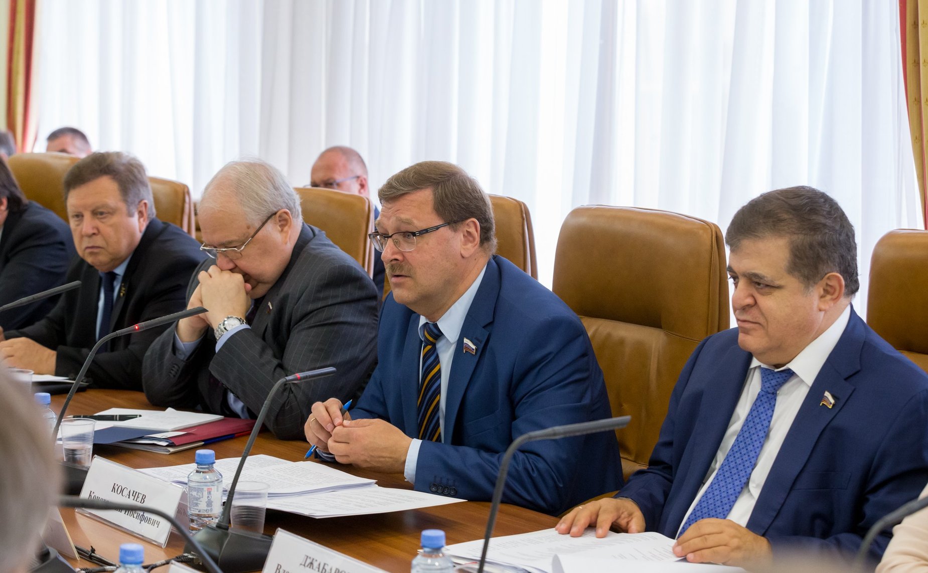 «Круглый стол» на тему «Договор о ликвидации ракет средней и меньшей дальности: удастся ли сохранить его действие в новых реалиях»