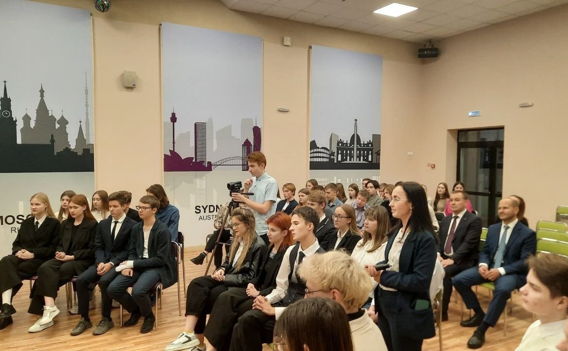 Олег Цепкин в ходе региональной поездки побывал на градообразующем предприятии Трехгорного