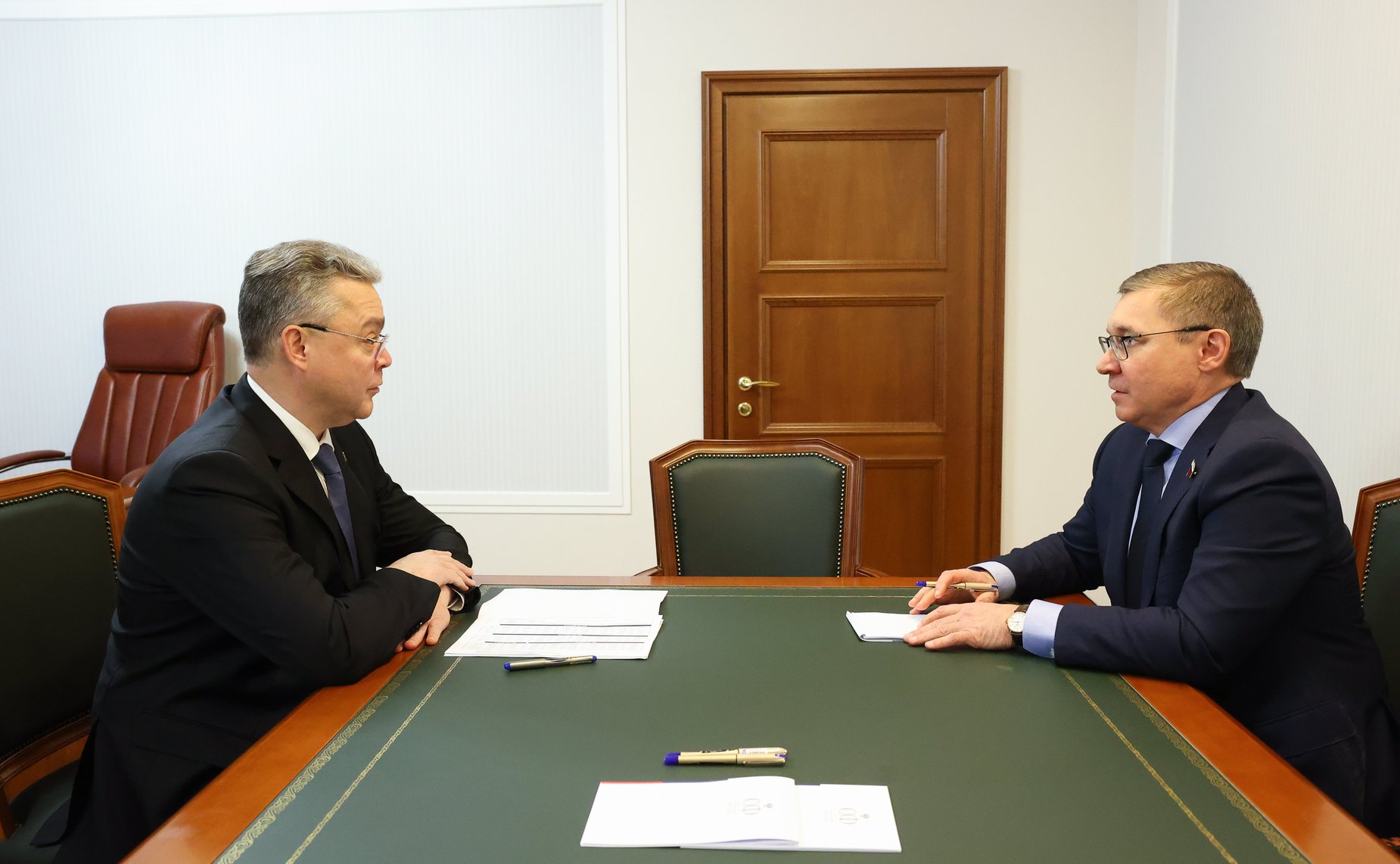 Первый заместитель Председателя Совета Федерации Владимир Якушев провел рабочую встречу с губернатором Ставропольского края Владимиром Владимировым