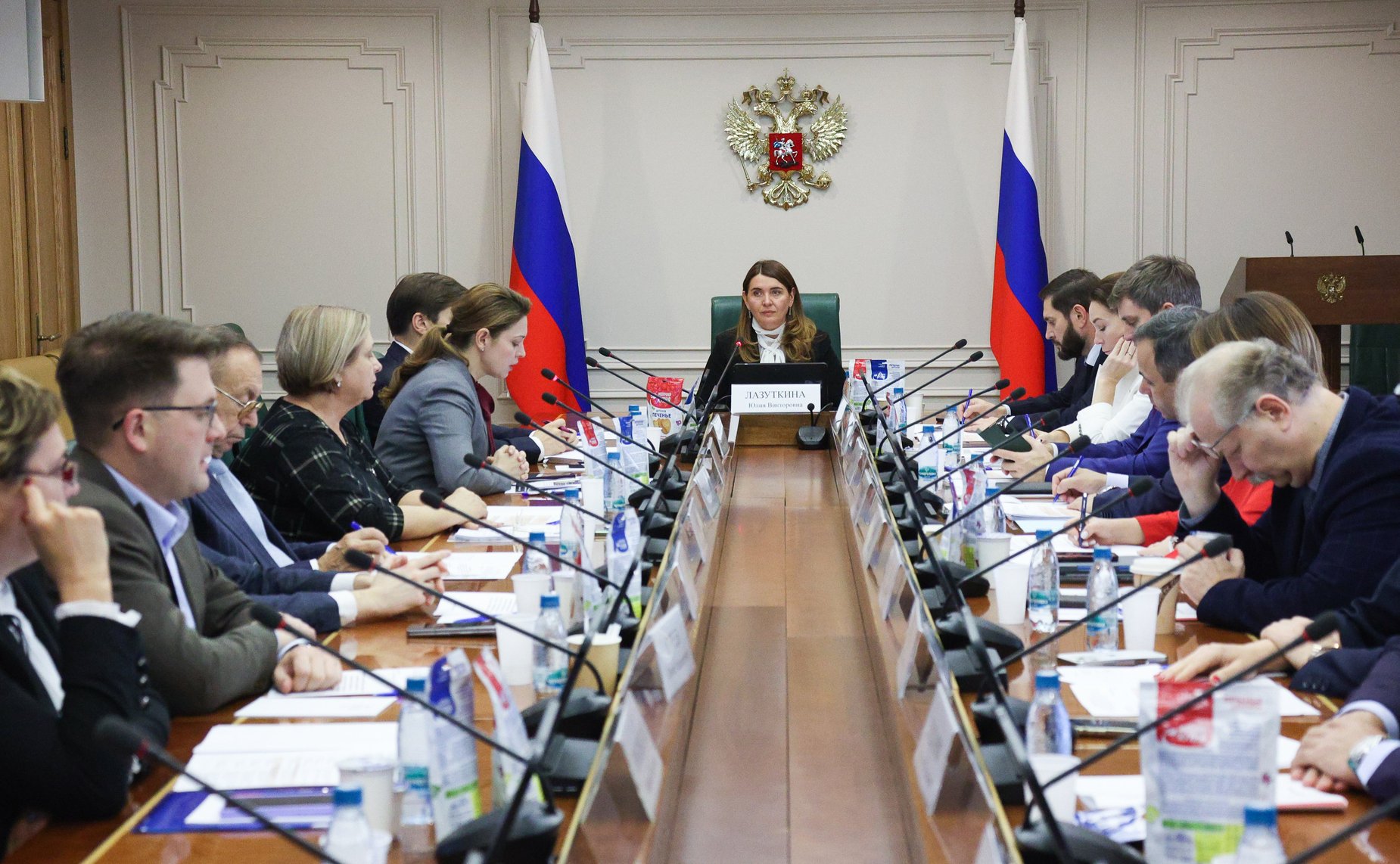 Совещание рабочей группы для выработки предложений о совершенствовании законодательства в сфере детского и социального питания, а также о развитии отечественного производства питания для детей раннего возраста (от 0 до 3 лет)