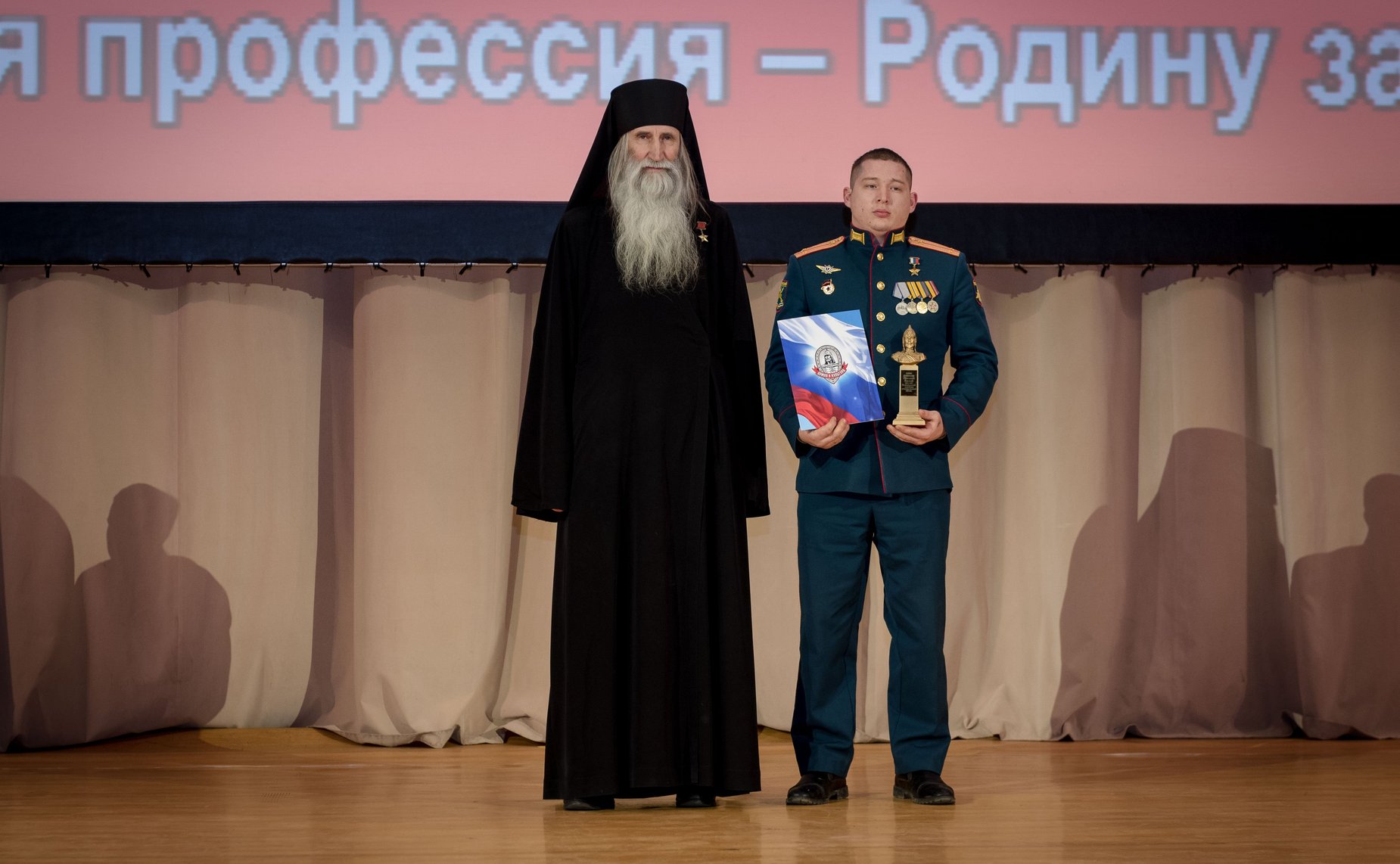 Людмила Талабаева приняла участие в ХХХ Всероссийской Юбилейной Церемонии награждения военнослужащих Российской Армии «Есть такая профессия — Родину защищать»