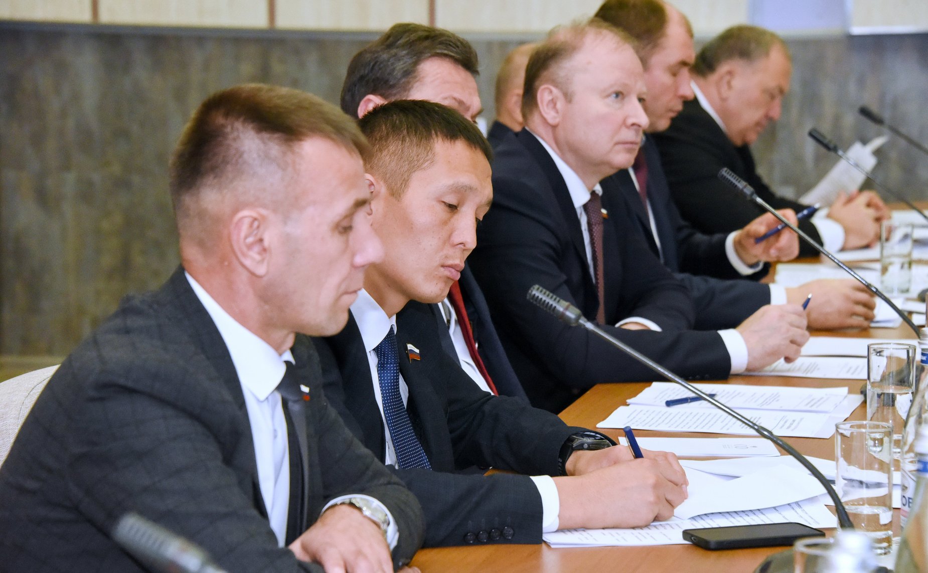 Сенаторы посетили российское государственное научное и производственное предприятие «Российский федеральный ядерный центр — Всероссийский научно-исследовательский институт экспериментальной физики» (РФЯЦ — ВНИИЭФ)