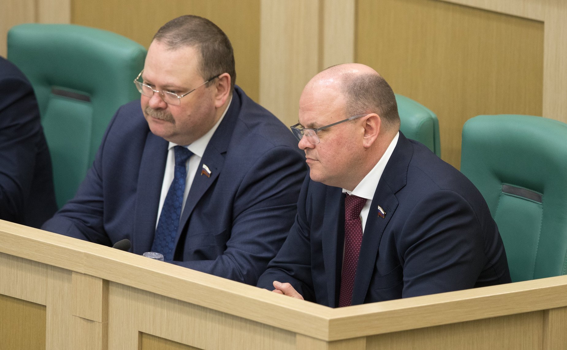 О. Мельниченко и А. Дмитриенко