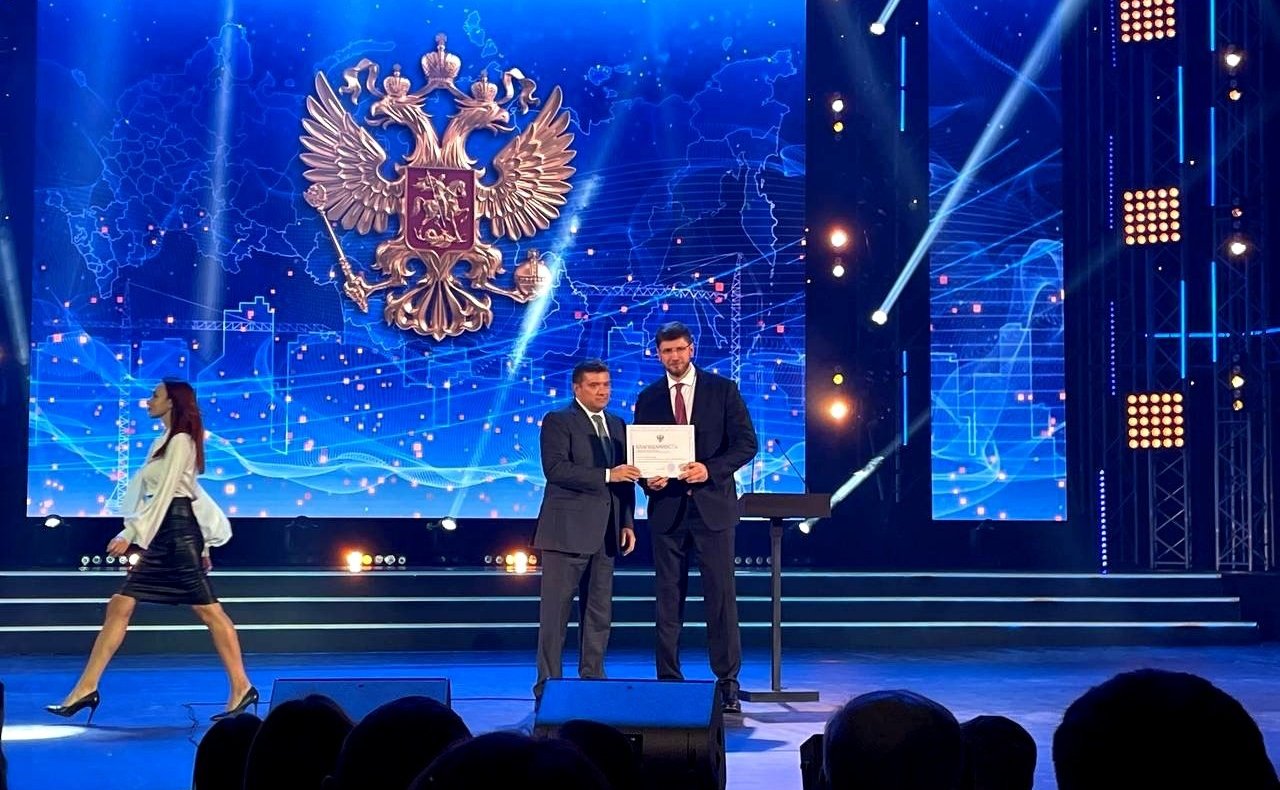 Николай Журавлев принял участие в торжественном мероприятии, посвященном Дню строителя