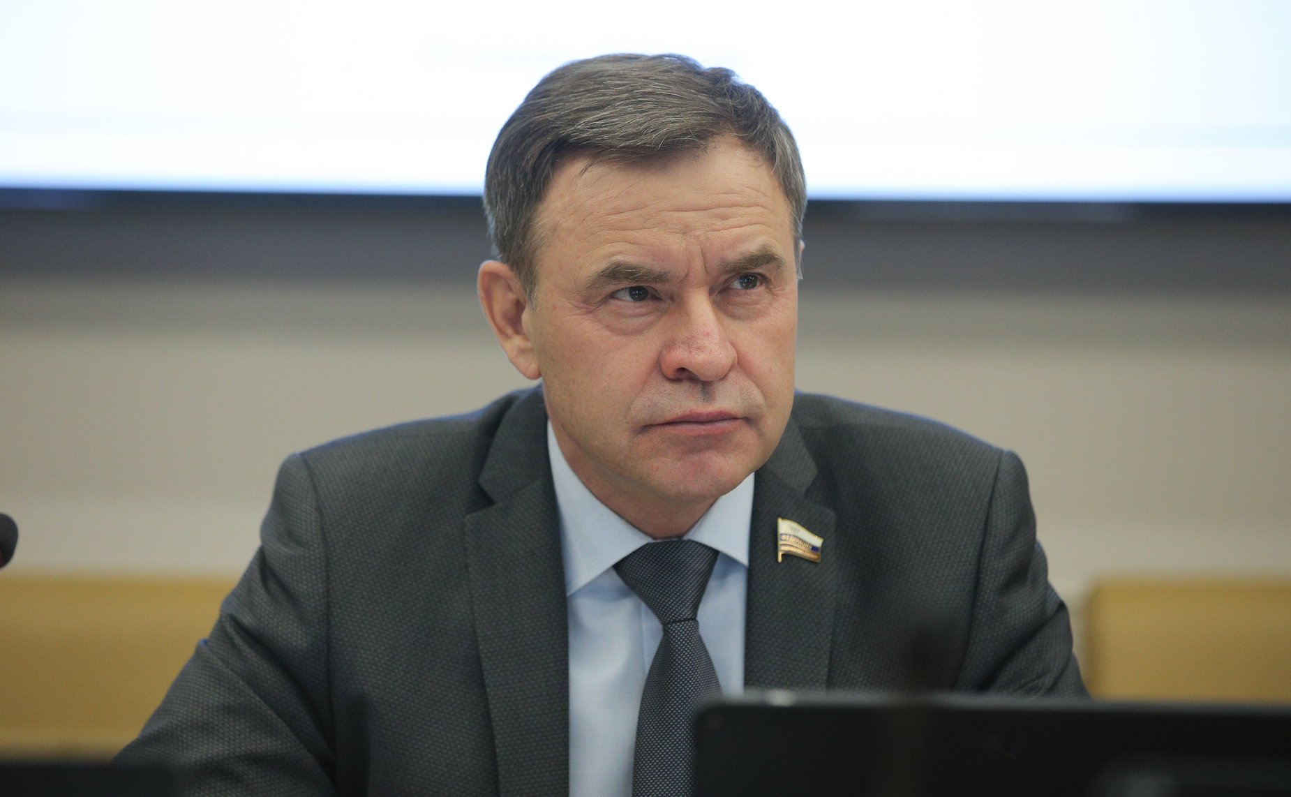 Виктор Новожилов