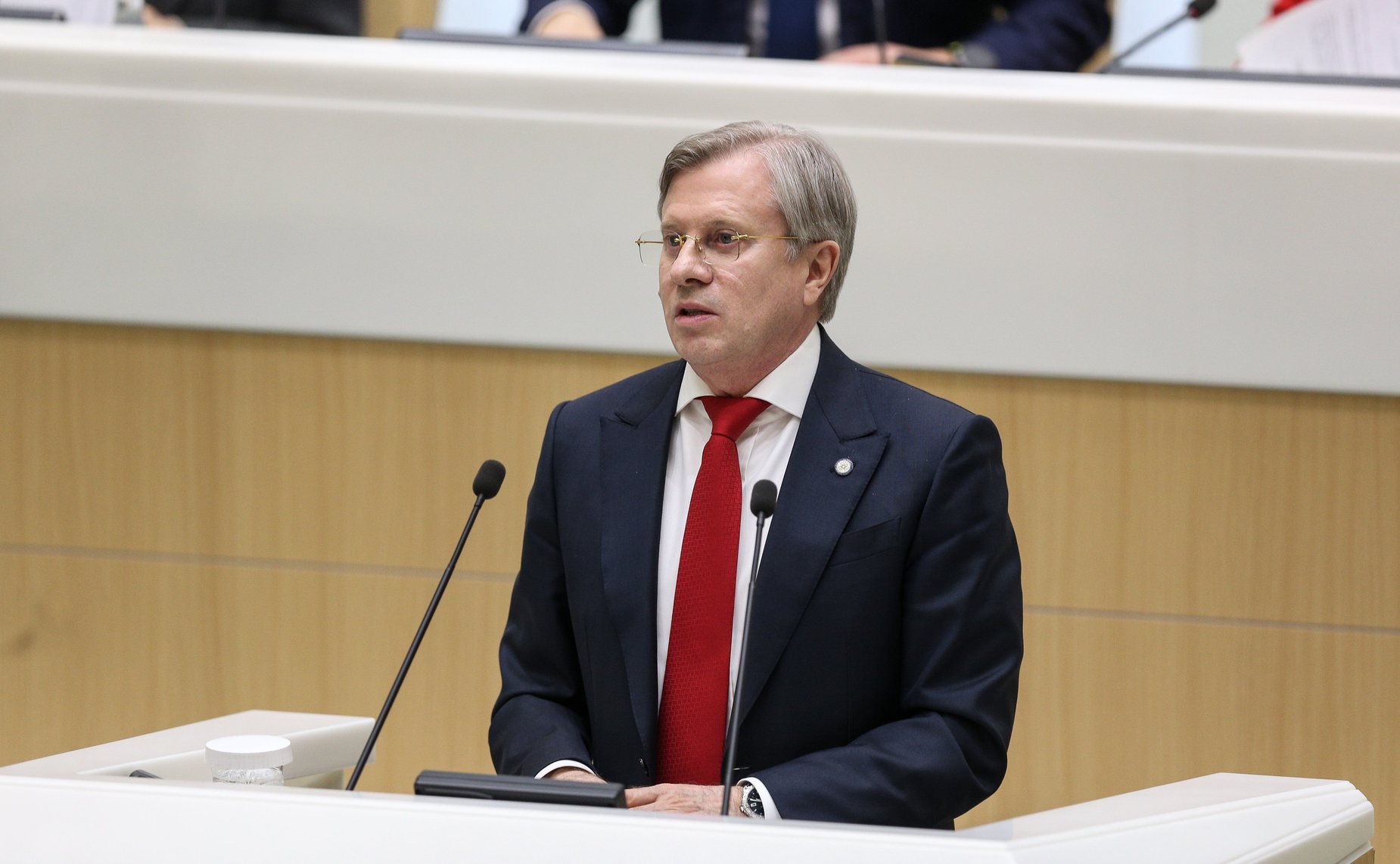 Виталий Савельев