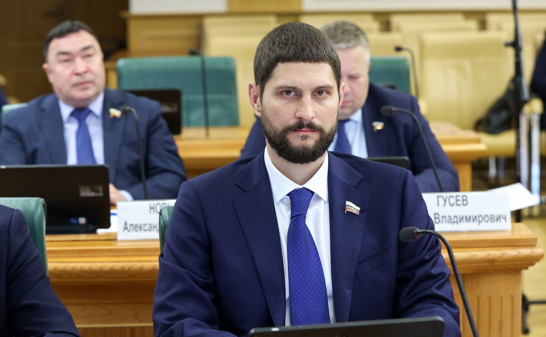 Александр Волошин