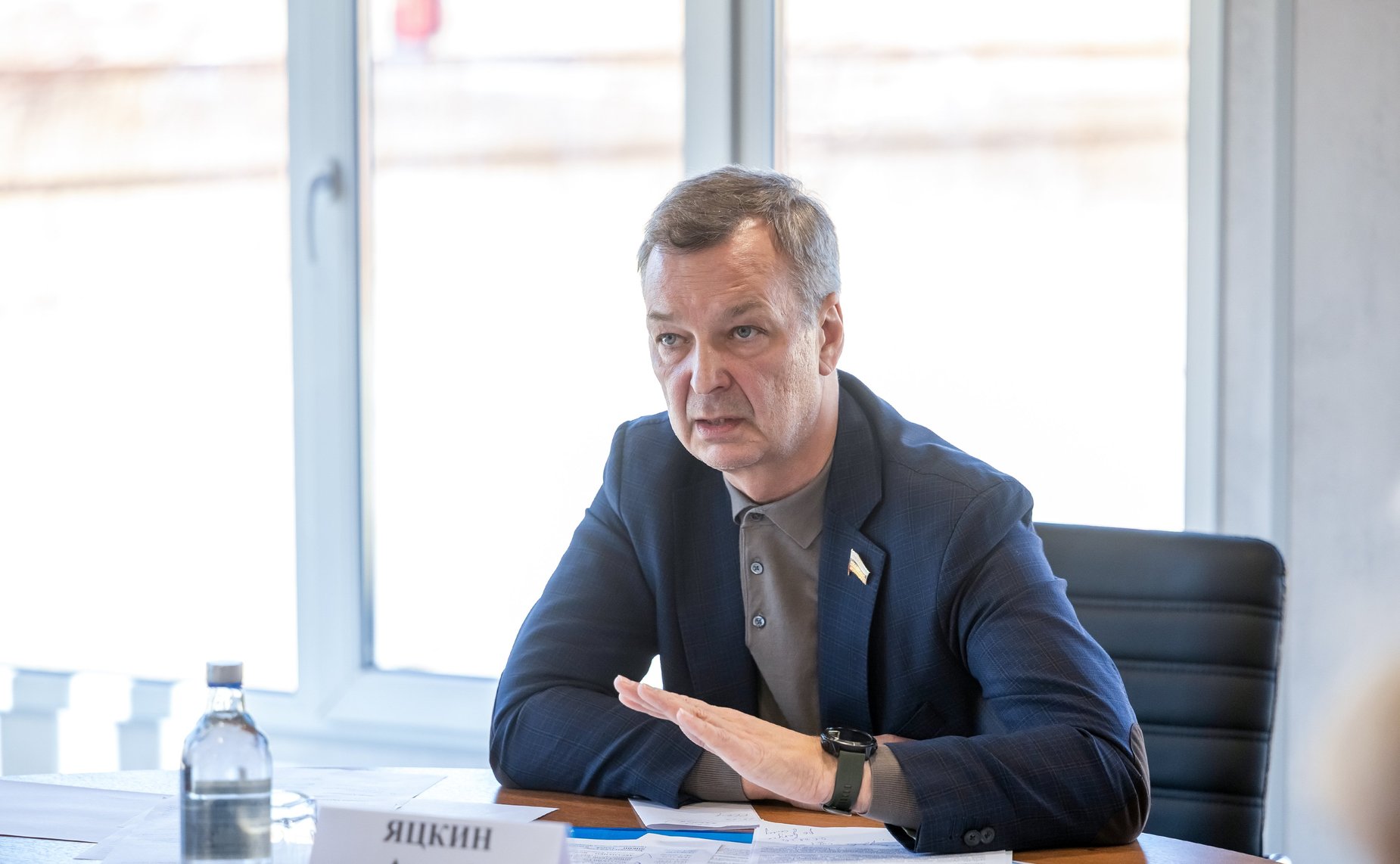 Первый заместитель Председателя Совета Федерации Андрей Яцкин в рамках поездки в регион провел заседание рабочей группы по вопросам комплексного развития города Таганрога