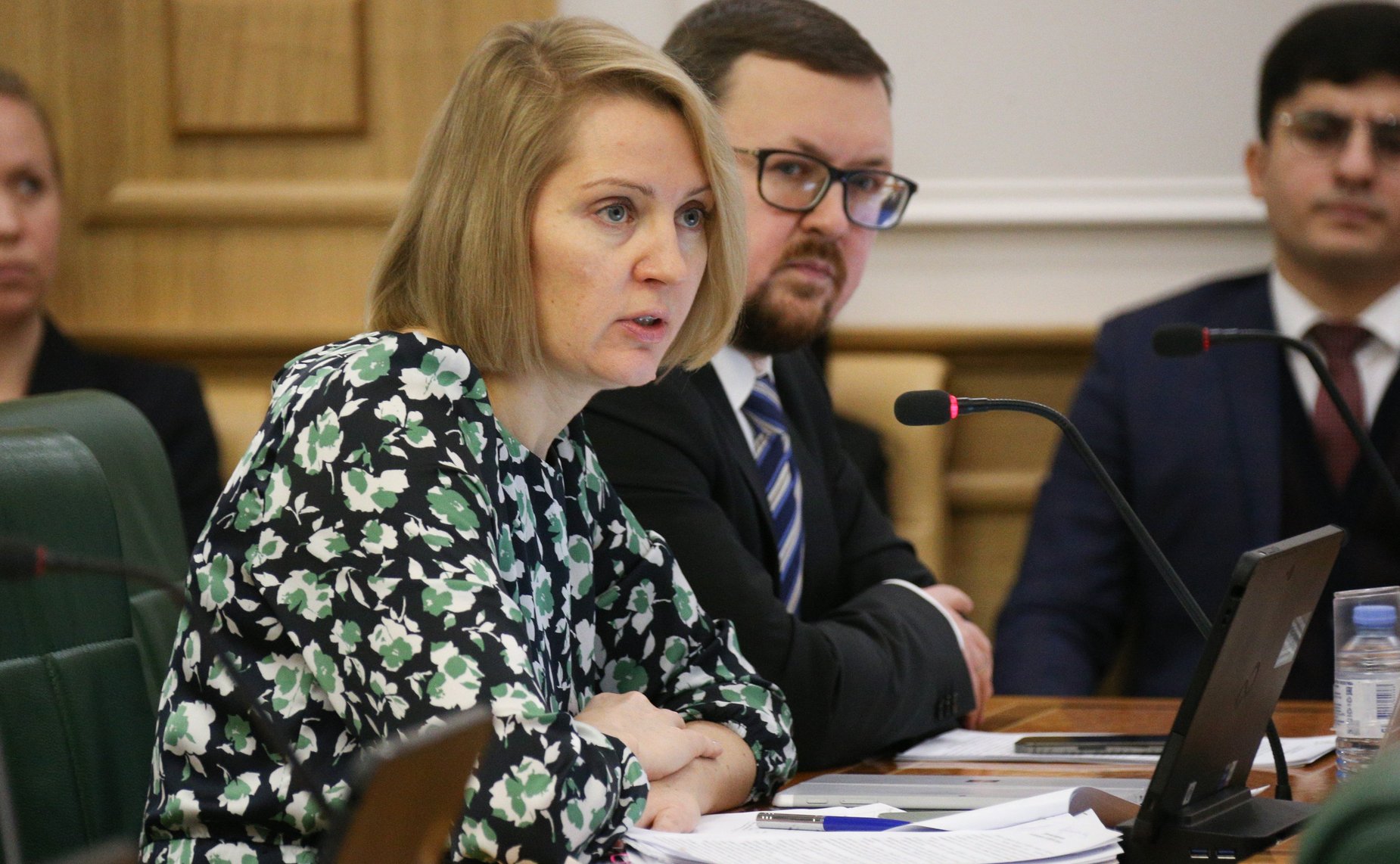 Заседание Комитета СФ по конституционному законодательству и государственному строительству