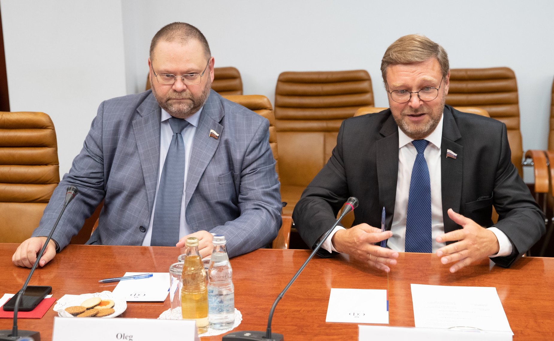 Олег Мельниченко и Константин Косачев