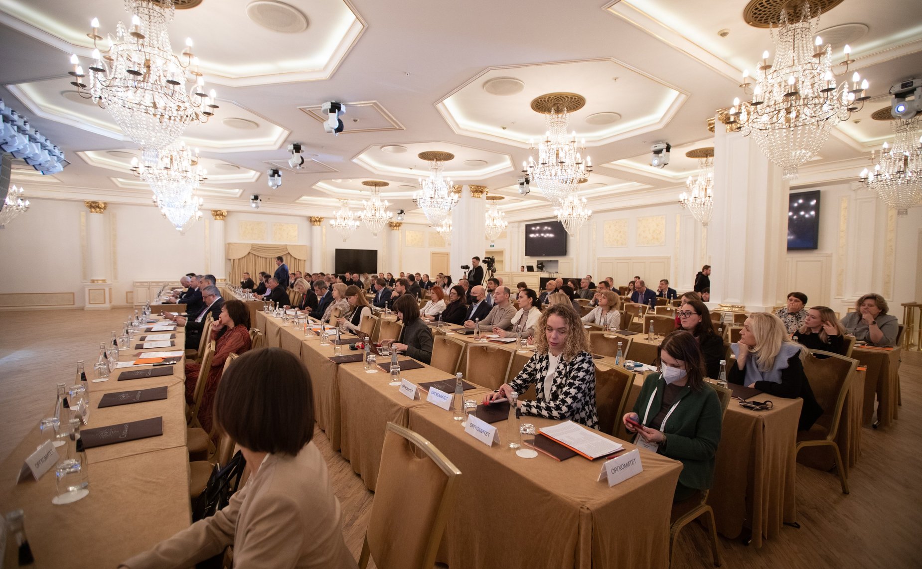 Андрей Кислов принял участие в работе Международной конференции, посвященной нормативным изменениям в области виноделия России