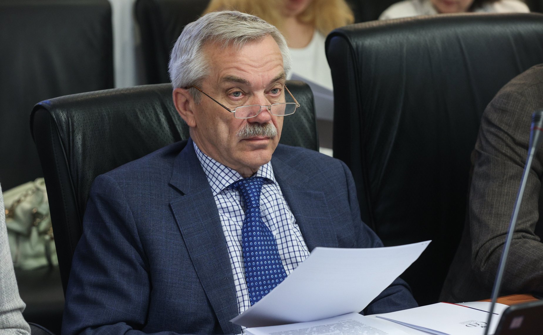 Евгений Савченко