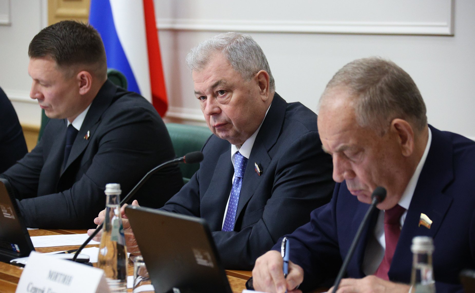 Анатолий Артамонов