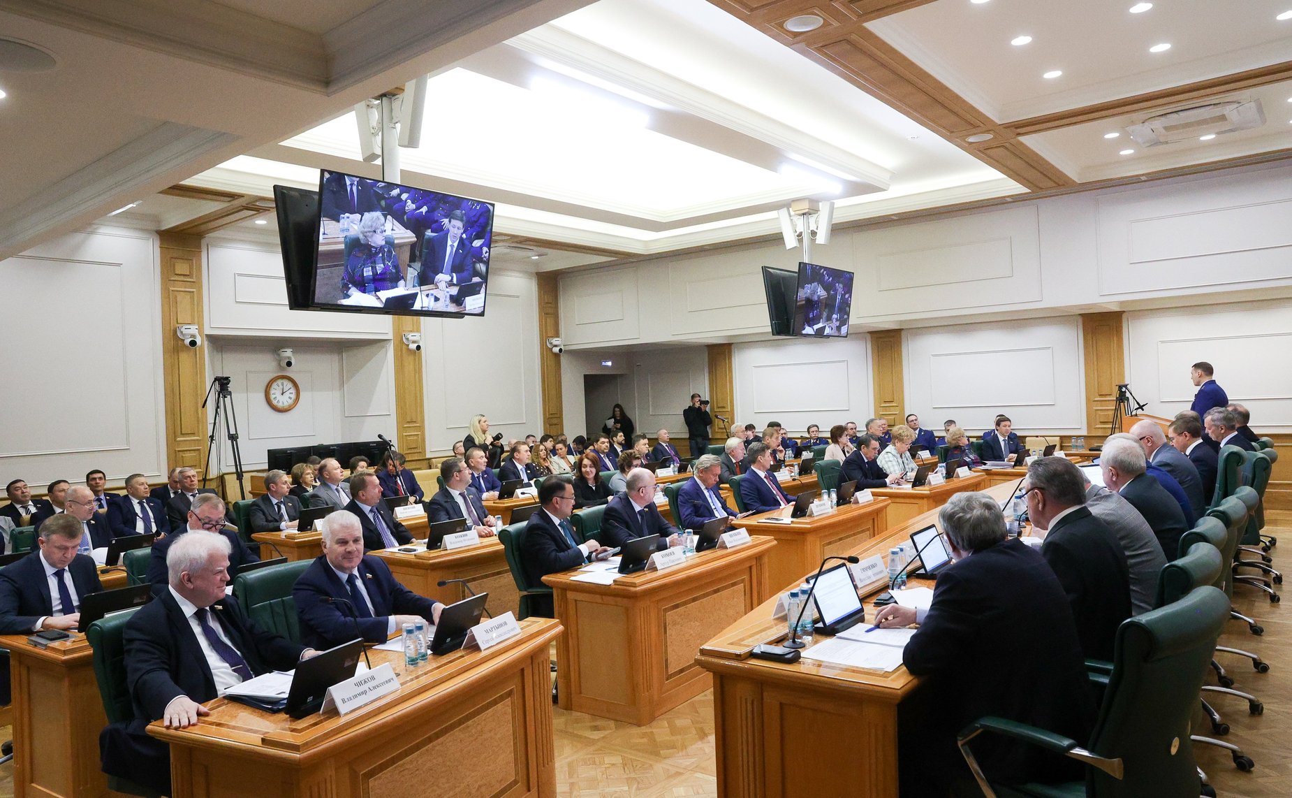 Совместное заседание Комитета СФ по конституционному законодательству и государственному строительству, Комитета СФ по обороне и безопасности и Комитета СФ по федеративному устройству, региональной политике, МСУ и делам Севера