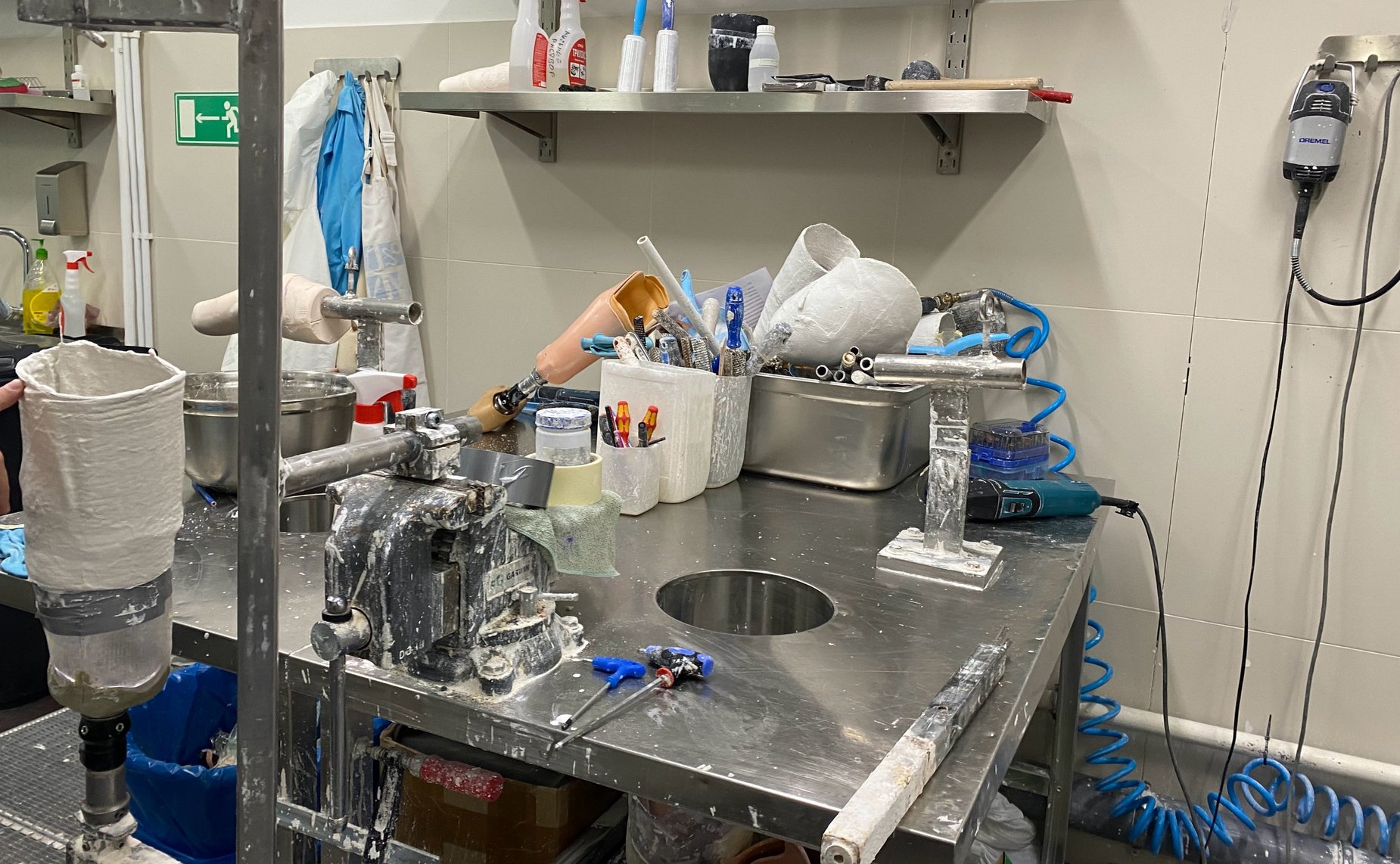 Иван Новиков в рамках поездки в Архангельскую область посетил Госпиталь для ветеранов войн