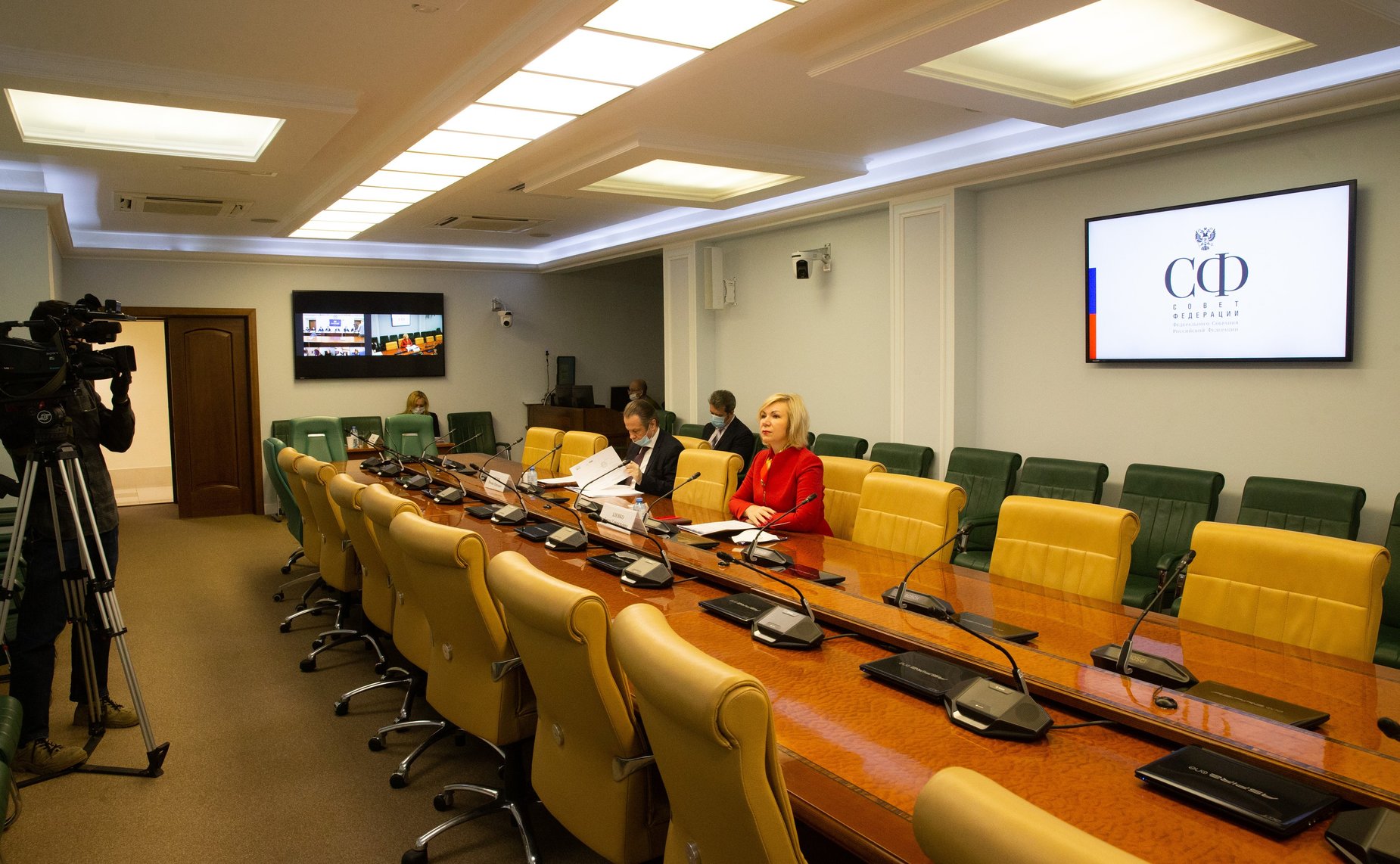 Заседание рабочей группы по парламентскому контролю за обеспечением бесплатным горячим питанием учеников начальных классов
