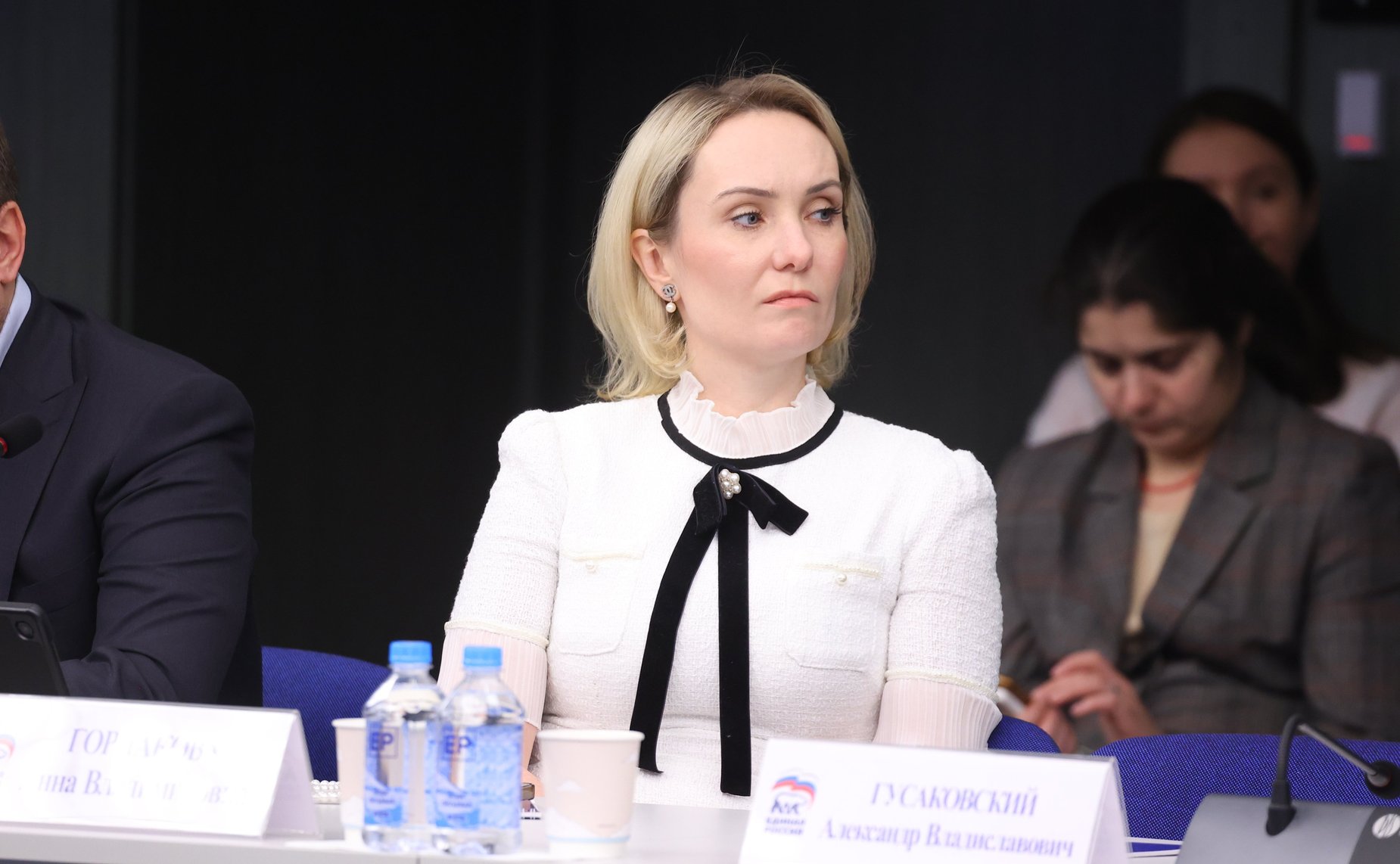 Заседание Комиссии Совета Федерации по развитию креативных (творческих) индустрий и народных художественных промыслов в РФ