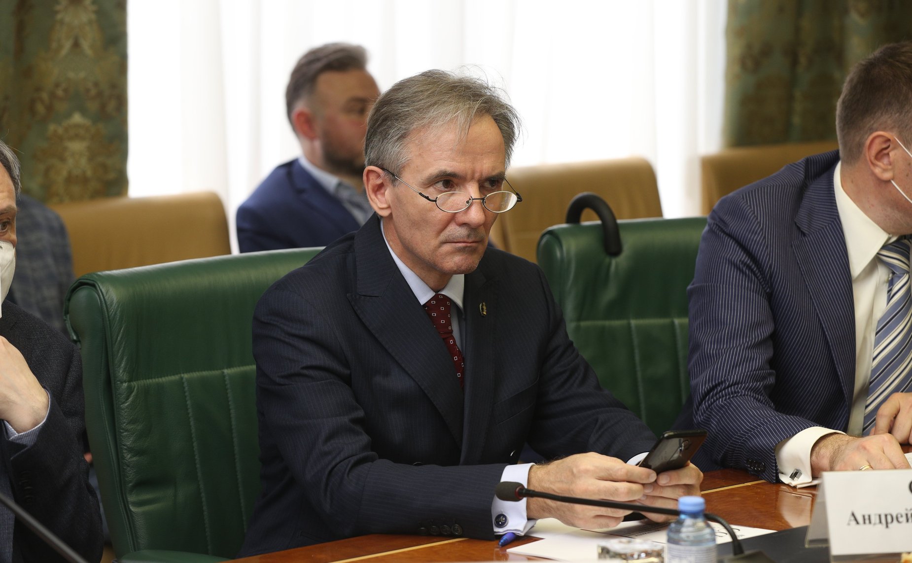 «Круглый стол» на тему «Совершенствование Федерального закона «Об адвокатской деятельности и адвокатуре в Российской Федерации»