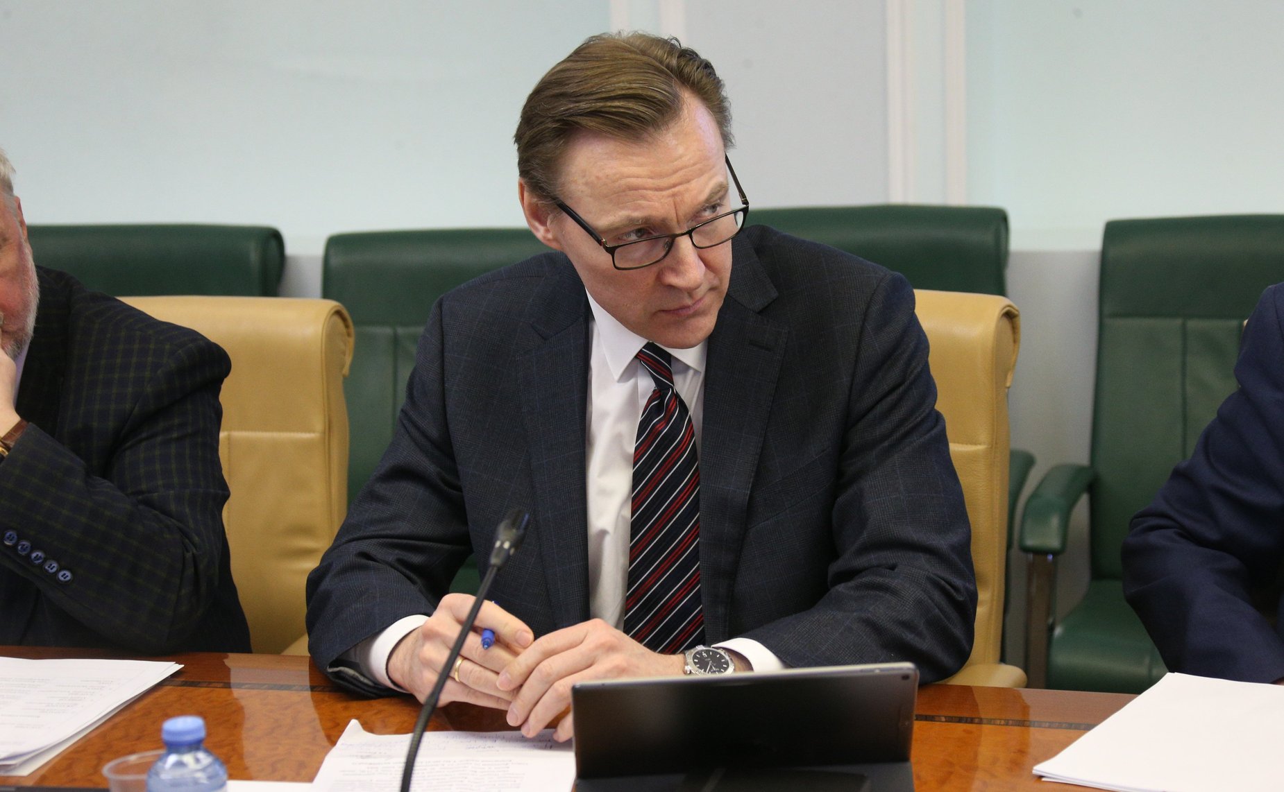 Круглый стол Комитета СФ по международным делам совместно с Комитетом СФ по обороне и безопасности