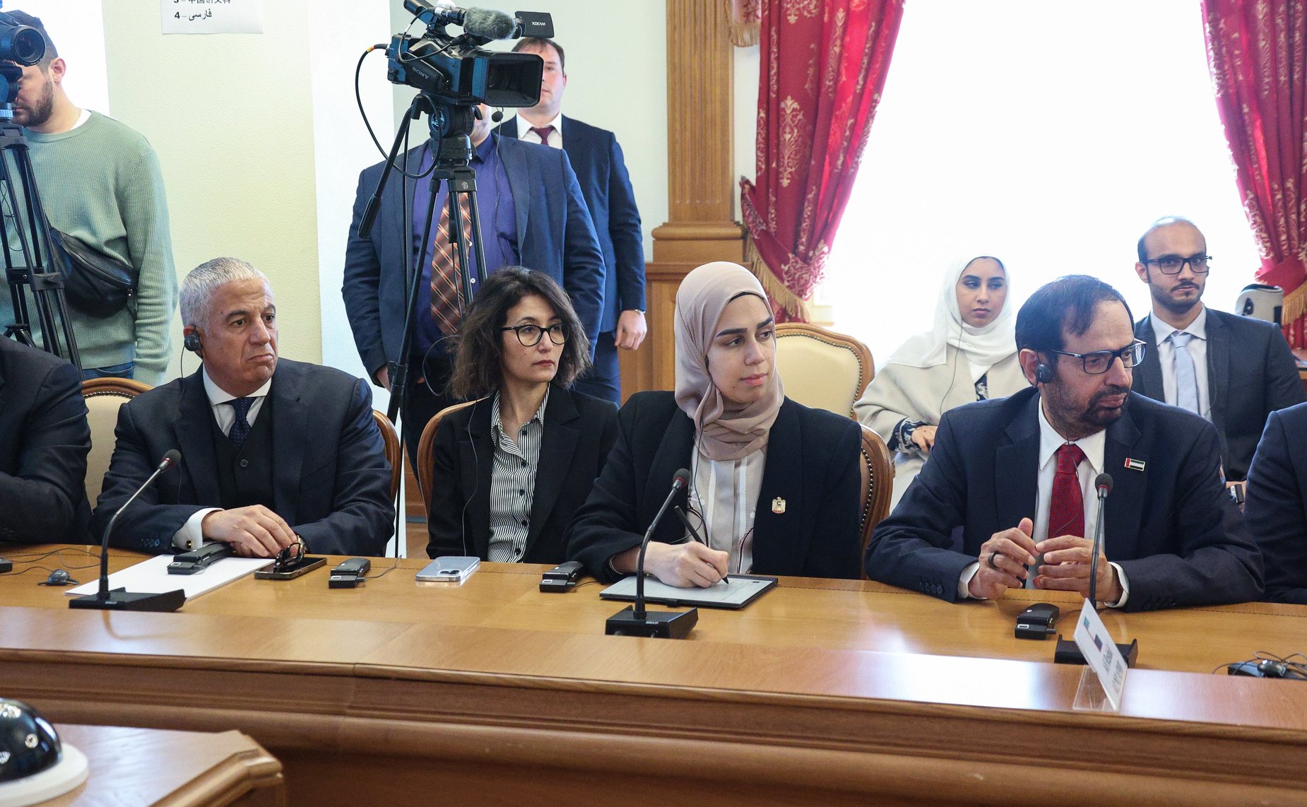 Встреча председателей комитетов по международным делам парламентов (палат парламентов) стран БРИКС с Министром иностранных дел Российской Федерации Сергеем Лавровым