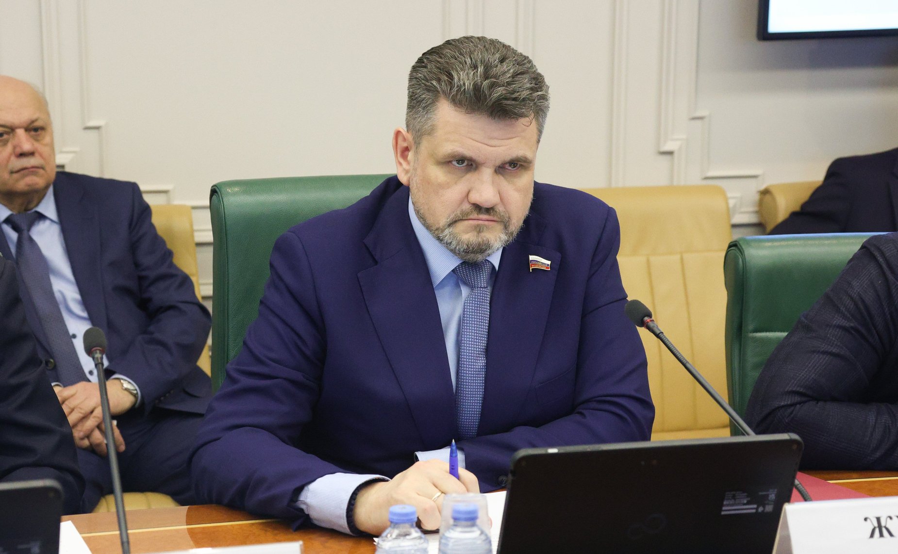 Александр Жуков