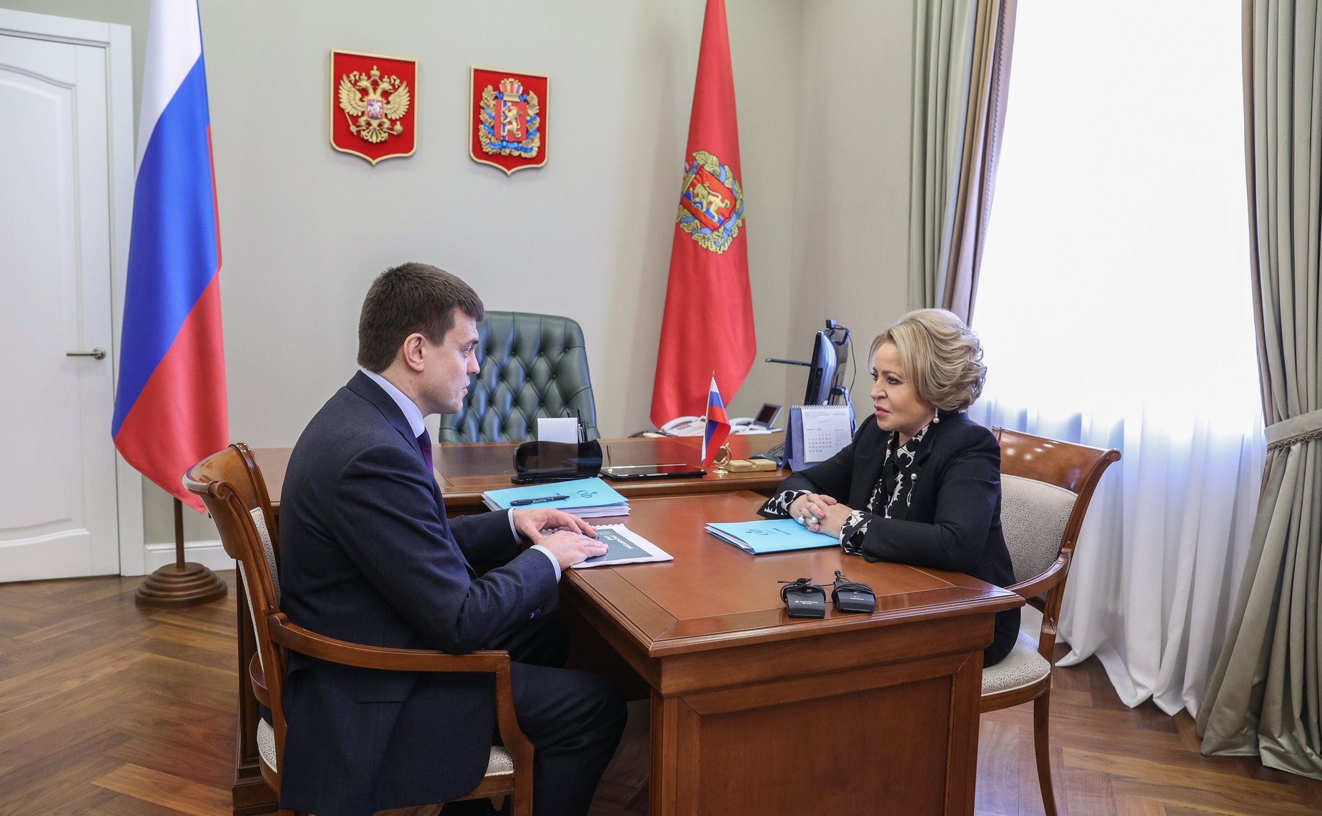 Председатель Совета Федерации Валентина Матвиенко в ходе рабочей поездки в Красноярский край провела встречу с губернатором региона Михаилом Котюковым