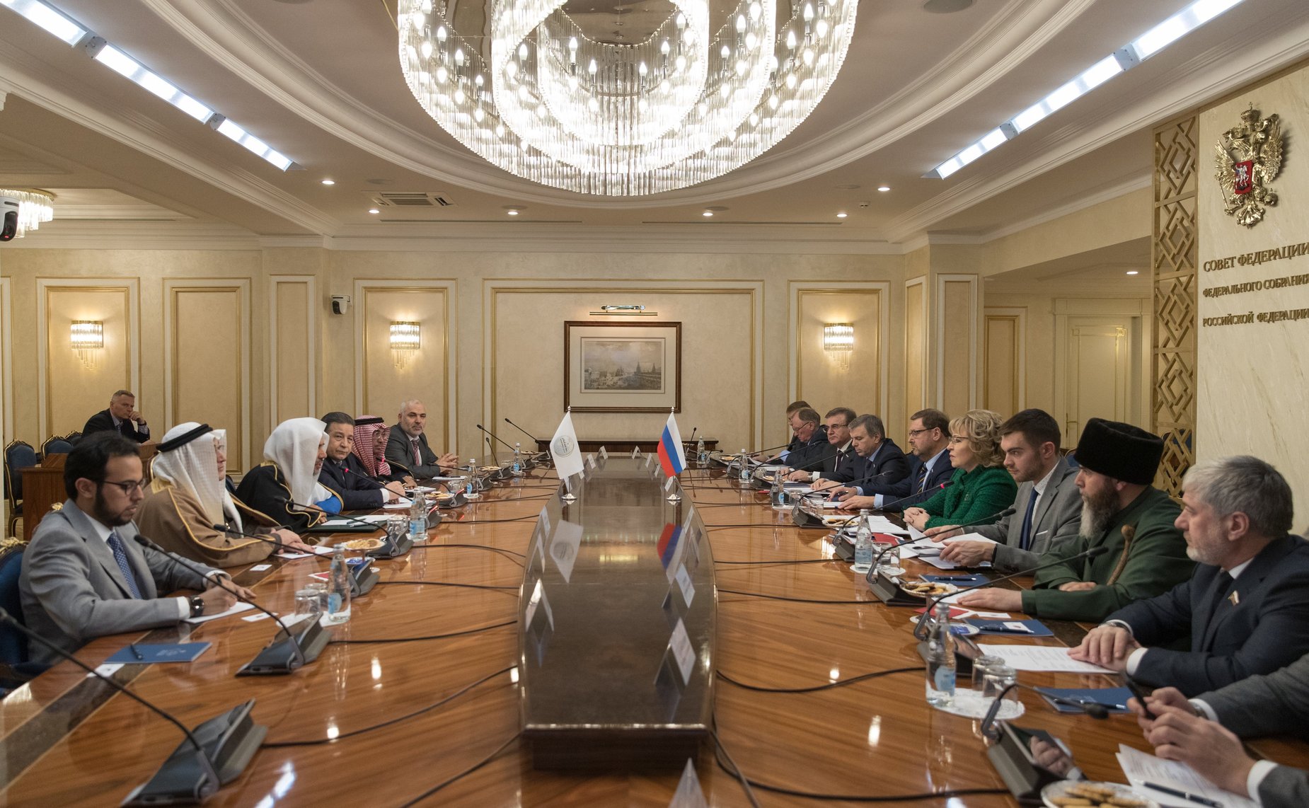 Встреча В. Матвиенко с Генеральным секретарем Всемирной исламской лиги