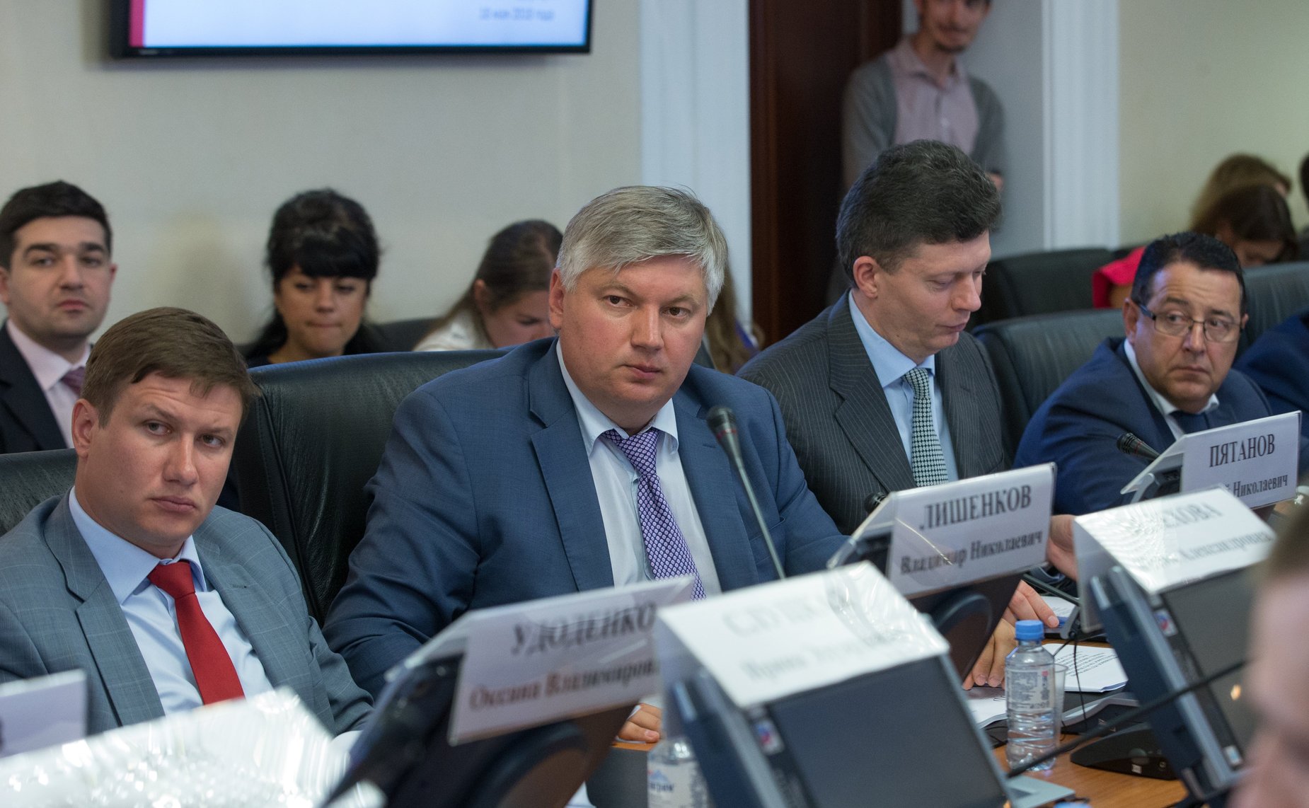 «Круглый стол» на тему «Нормативное регулирование реализации региональных программ капитального ремонта общего имущества в многоквартирных домах»