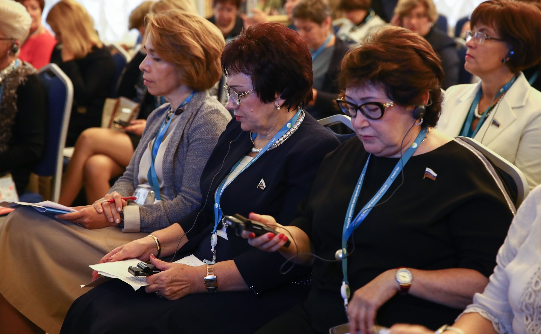 Открытая дискуссия «Активное долголетие – современные технологии и инициативы женщин»