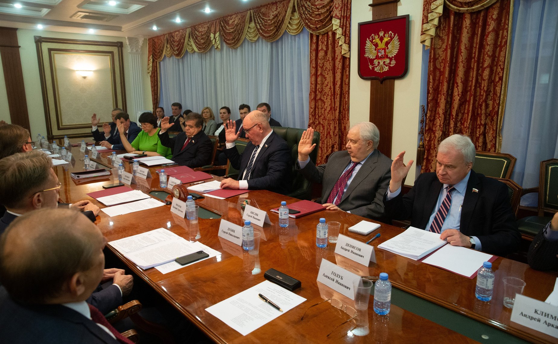 Заседание Комитета СФ по международным делам