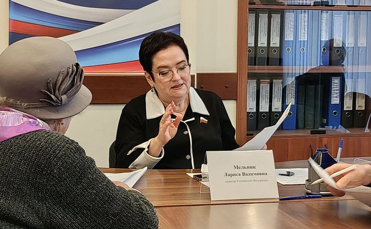 Лариса Мельник провела личный приём граждан в Севастополе