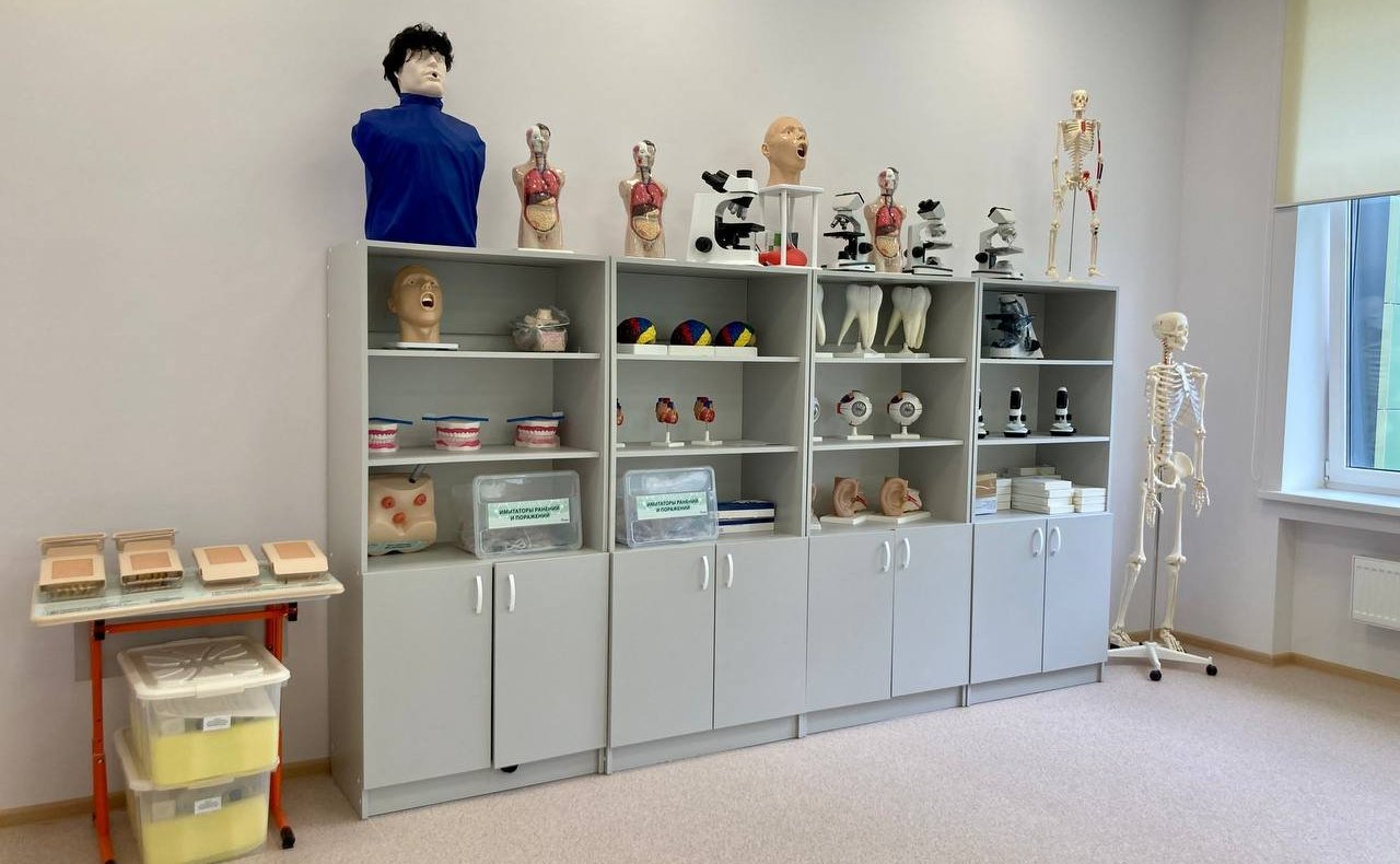 Анатолий Артамонов в ходе рабочей поездки в регион посетил Дзержинский район