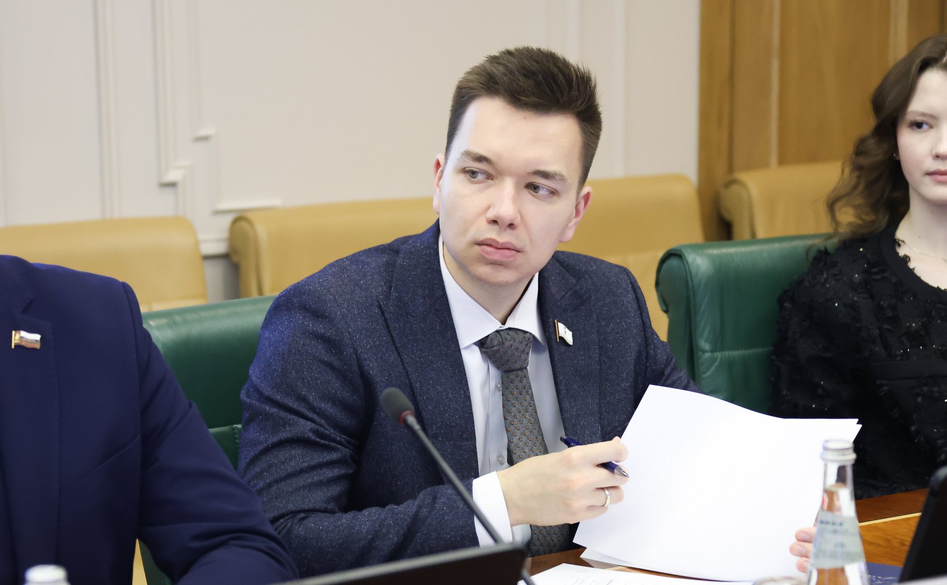 Александр Варфоломеев провел встречу с делегацией Законодательного Собрания Северо-Западной провинции Южно-Африканской Республики при участии Палаты молодых законодателей при Совете Федерации