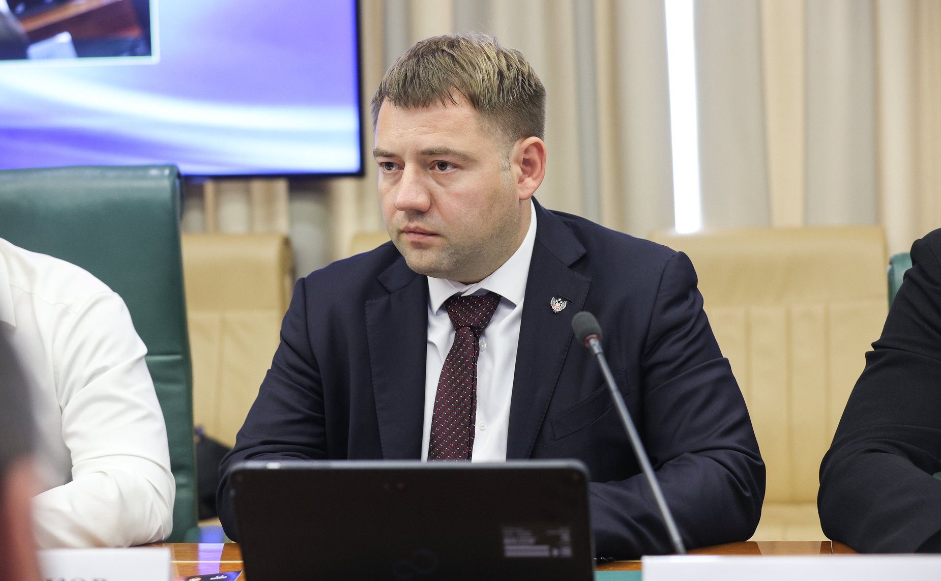 Встреча Палаты молодых законодателей при СФ с представителями общественных организаций