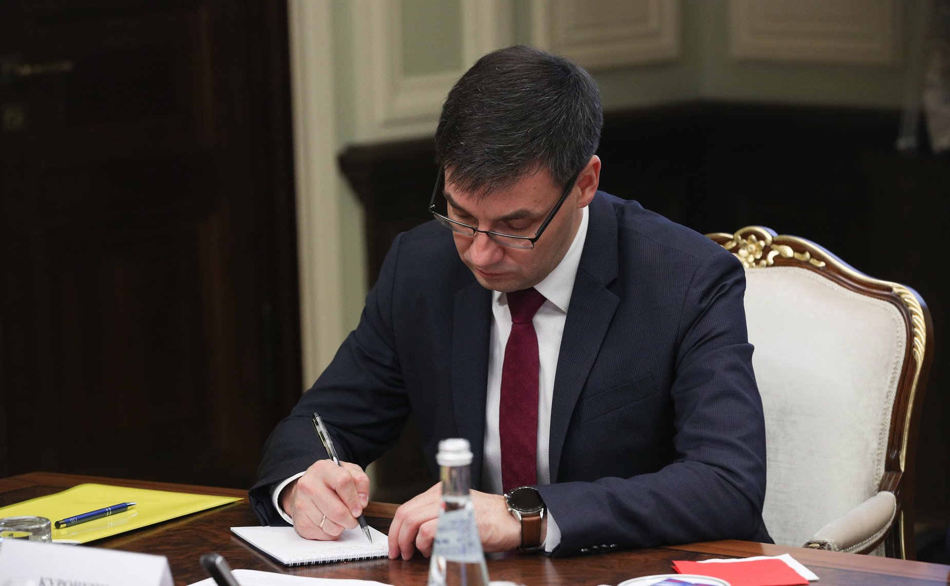 Председатель Комитета СФ по обороне и безопасности Виктор Бондарев провел встречу с Председателем Верховного Совета Приднестровской Молдавской Республики Александром Коршуновым