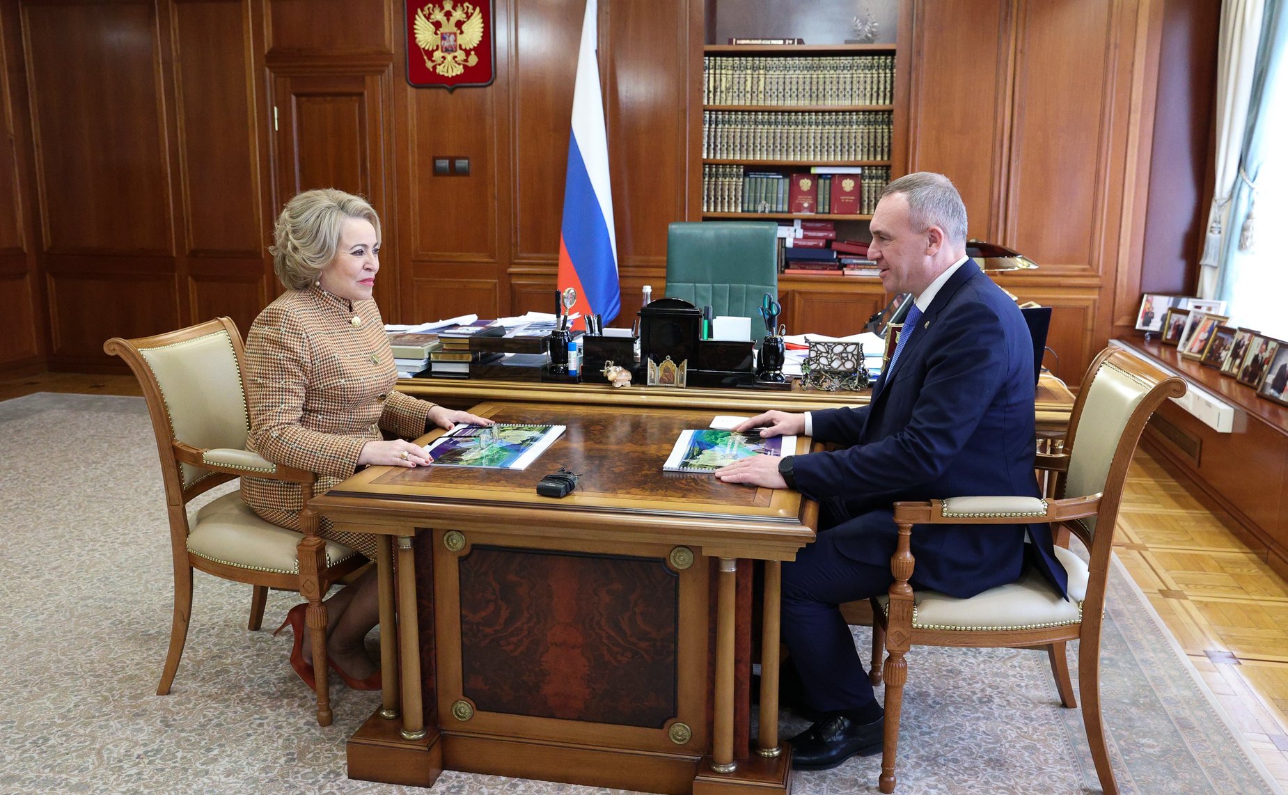 Встреча Председателя Совета Федерации Валентины Матвиенко с губернатором Ханты-Мансийского автономного округа – Югры Русланом Кухаруком