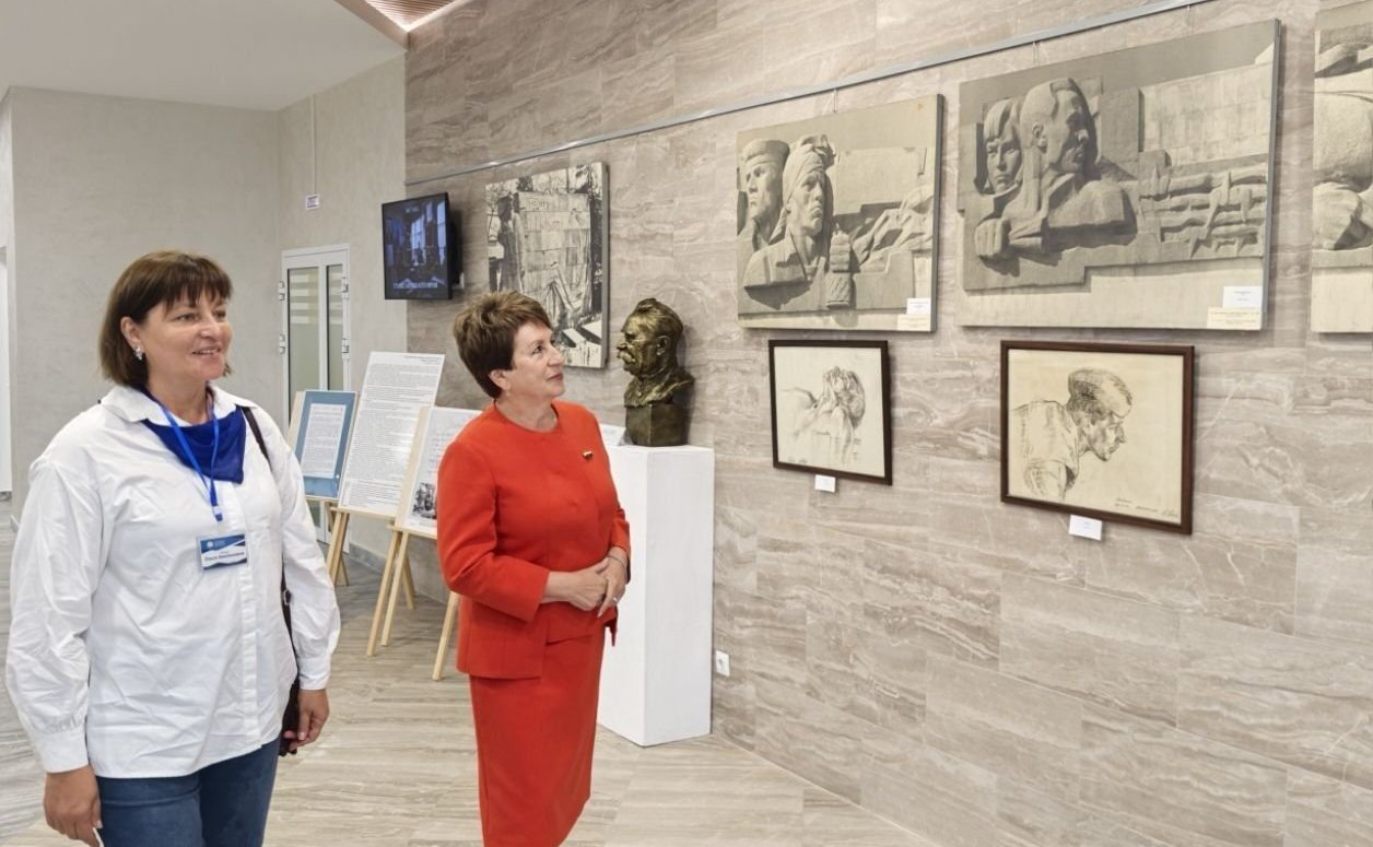 Екатерина Алтабаева приняла участие в 10-й Межрегиональной научно-практической конференции «Библиотека — хранитель и проводник культурно-исторического наследия»