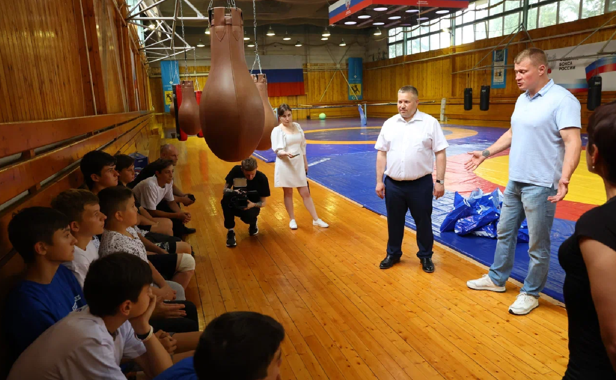 Денис Гусев помог организовать отдых детям из Донбасса