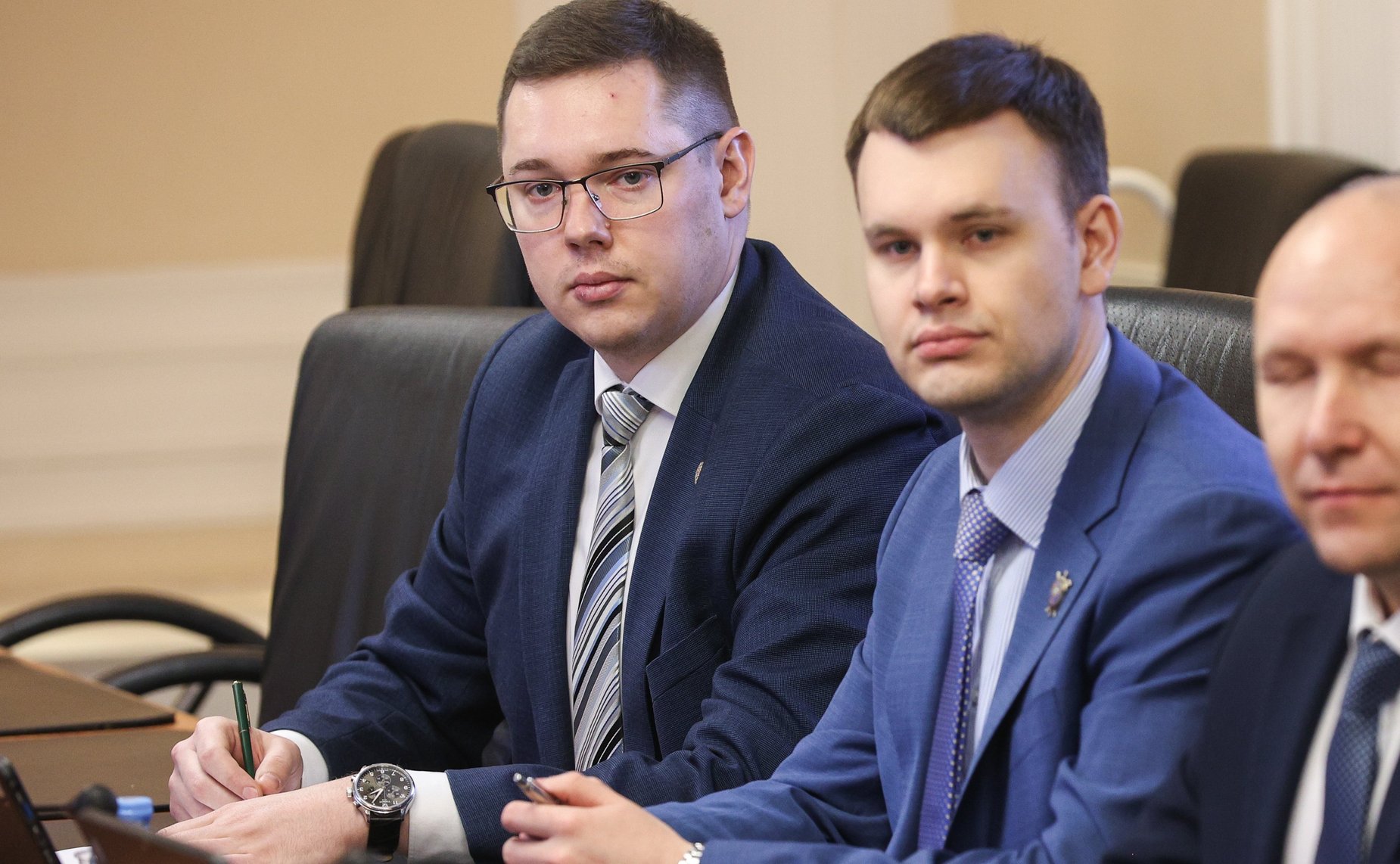 Владимир Джабаров провел встречу с сотрудниками Росфинмониторинга