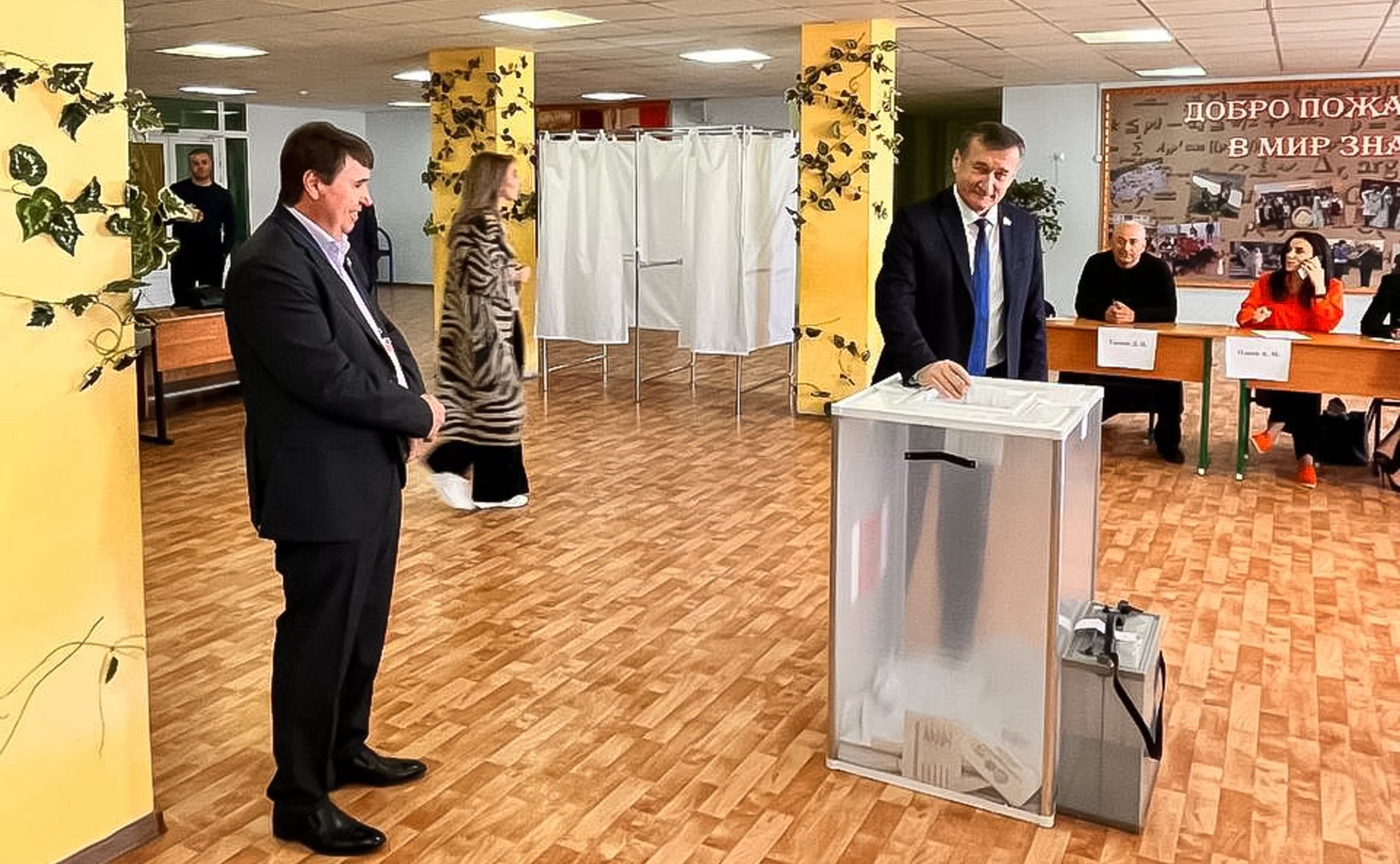 Сенаторы Российской Федерации приняли участие в мониторинге выборов Президента Республики Южная Осетия