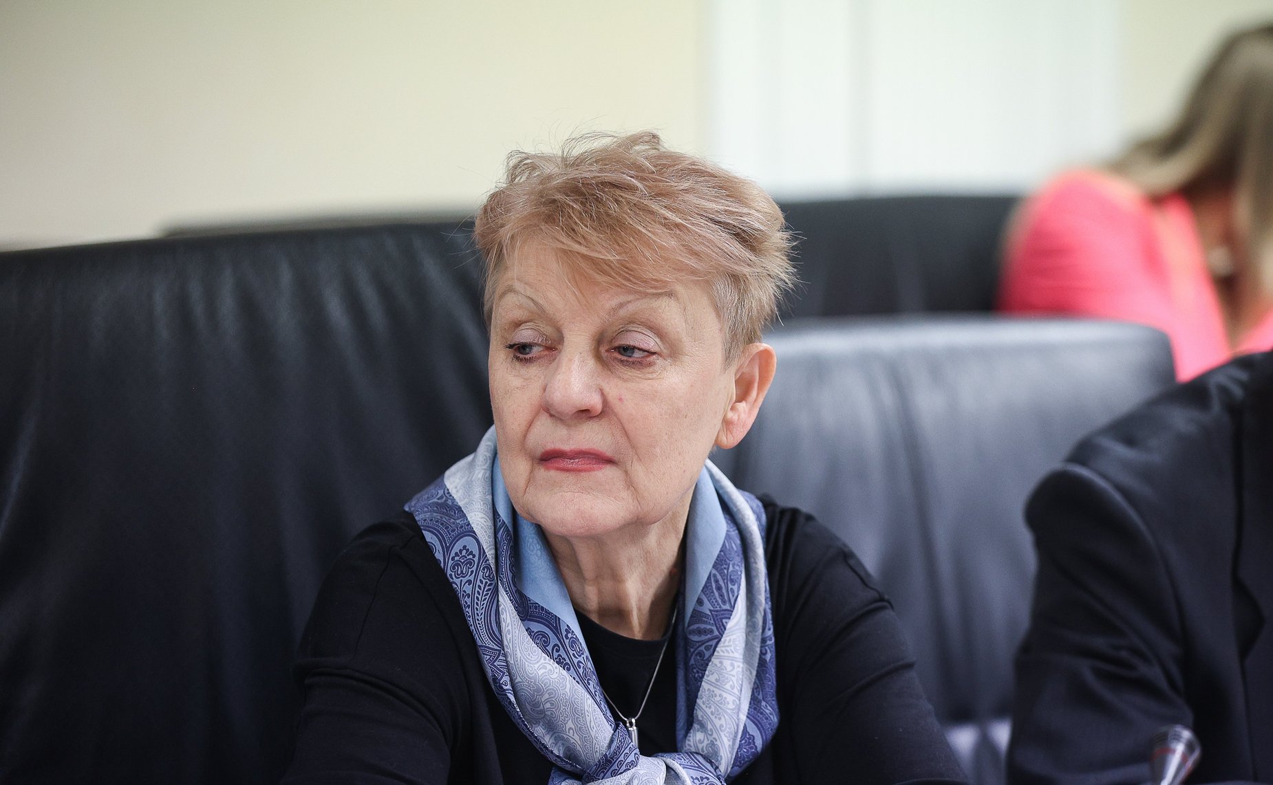 Круглый стол на тему «Защита прав потребителей в условиях моратория на проведение проверок субъектов малого и среднего предпринимательства»