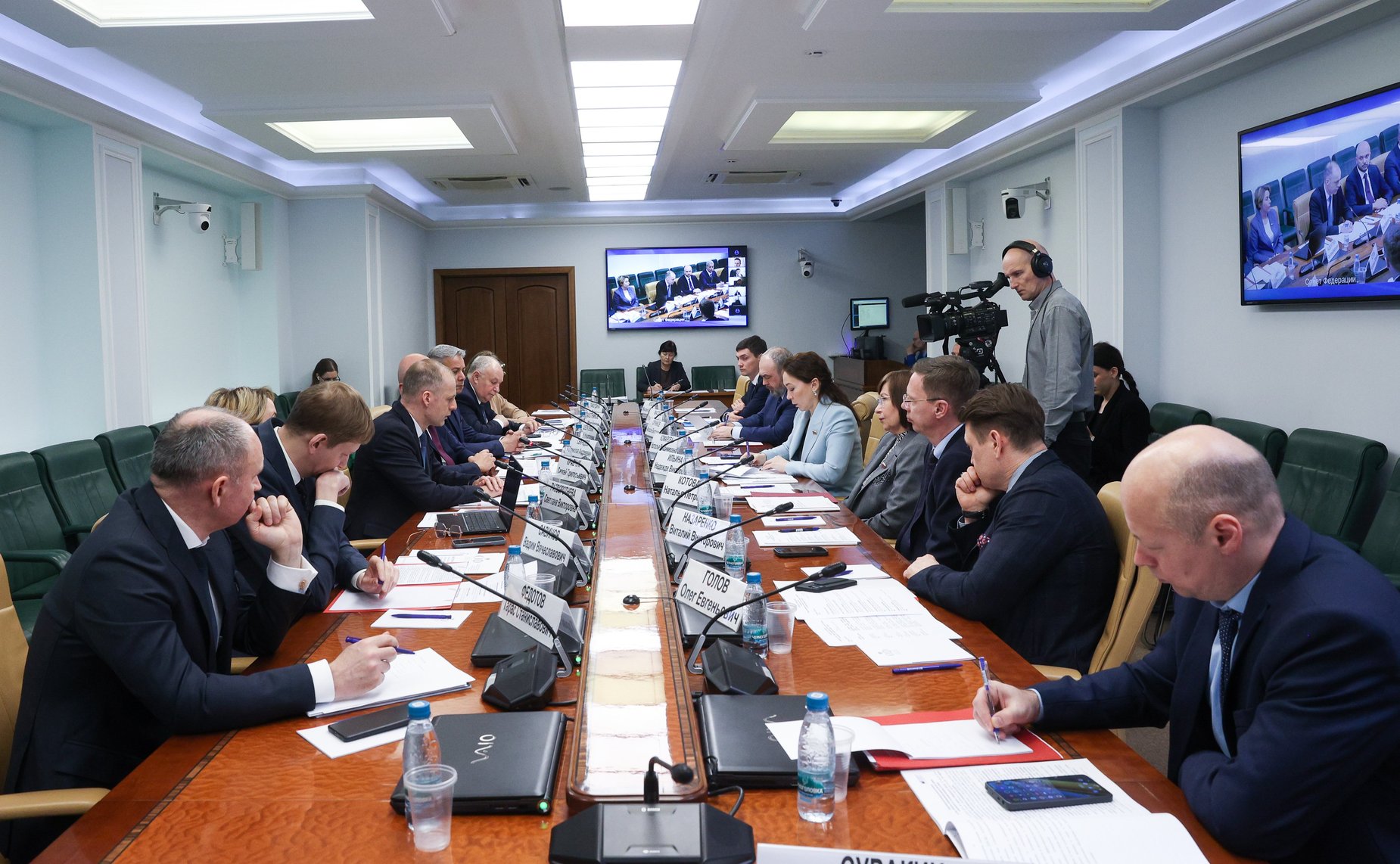 Совещание Комитета СФ по федеративному устройству, региональной политике, местному самоуправлению и делам Севера «Вопросы формирования единого реестра граждан, нуждающихся в улучшении жилищных условий»