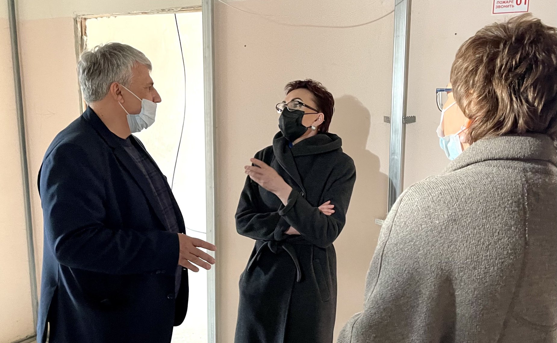 Татьяна Кусайко посетила медицинские учреждения Кольского района