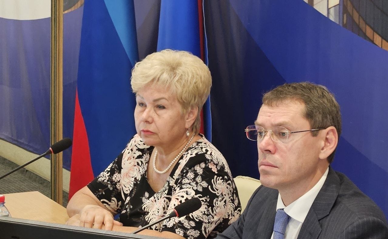 Ольга Бас в ходе поездки в регион приняла участие в круглом столе на тему «Формирование исторической памяти как основы патриотического воспитания личности»