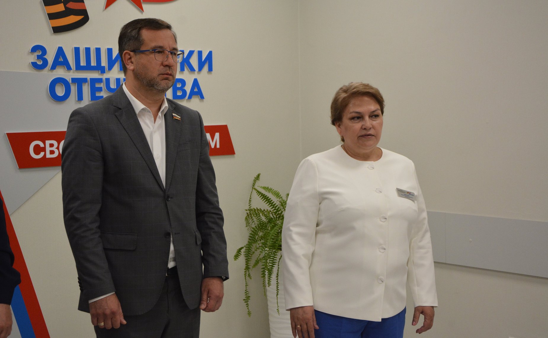 Николай Владимиров в Чувашской Республике вручил удостоверения бойцам СВО